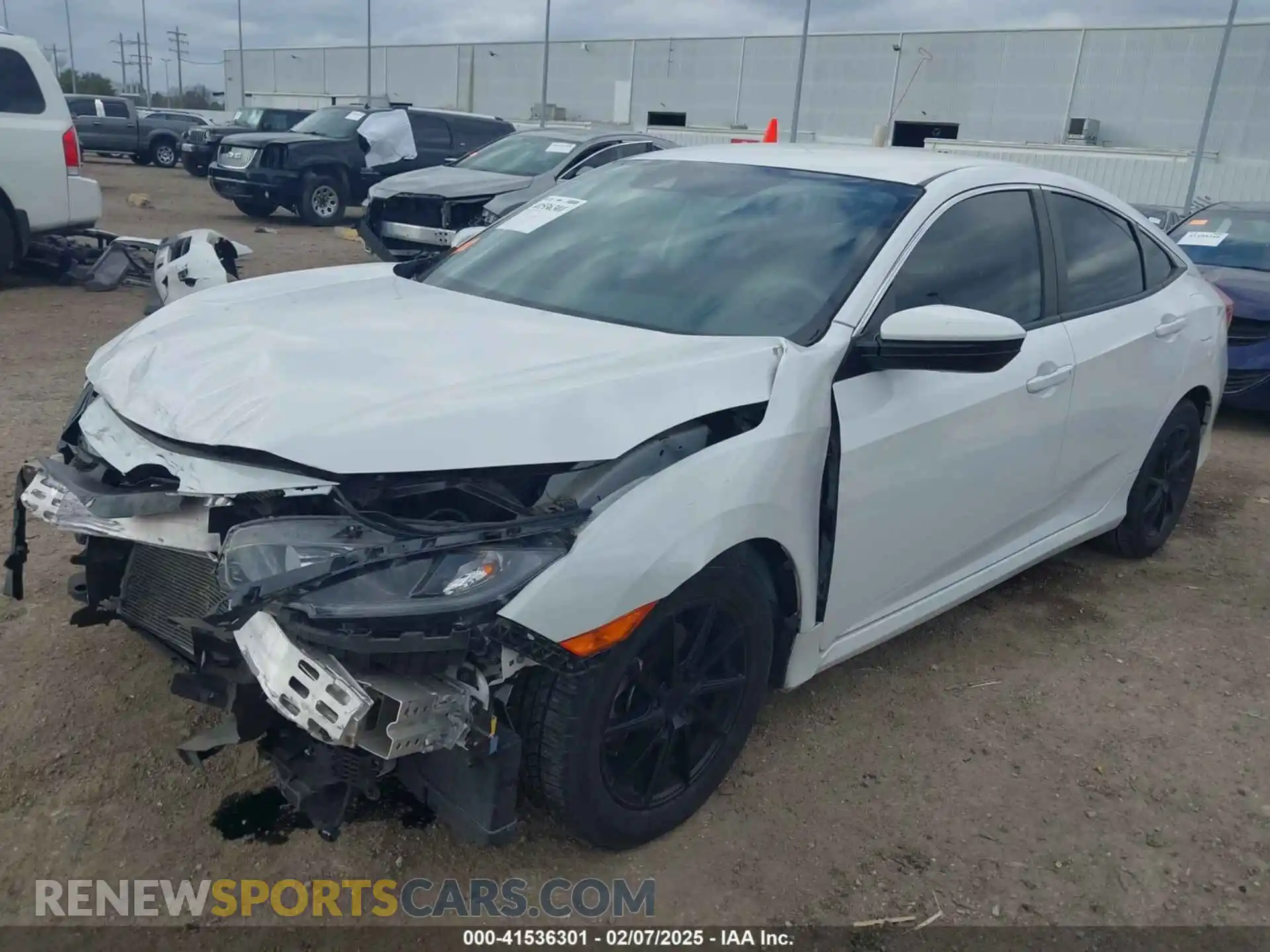 2 Photograph of a damaged car 2HGFC2F68LH556048 HONDA CIVIC 2020