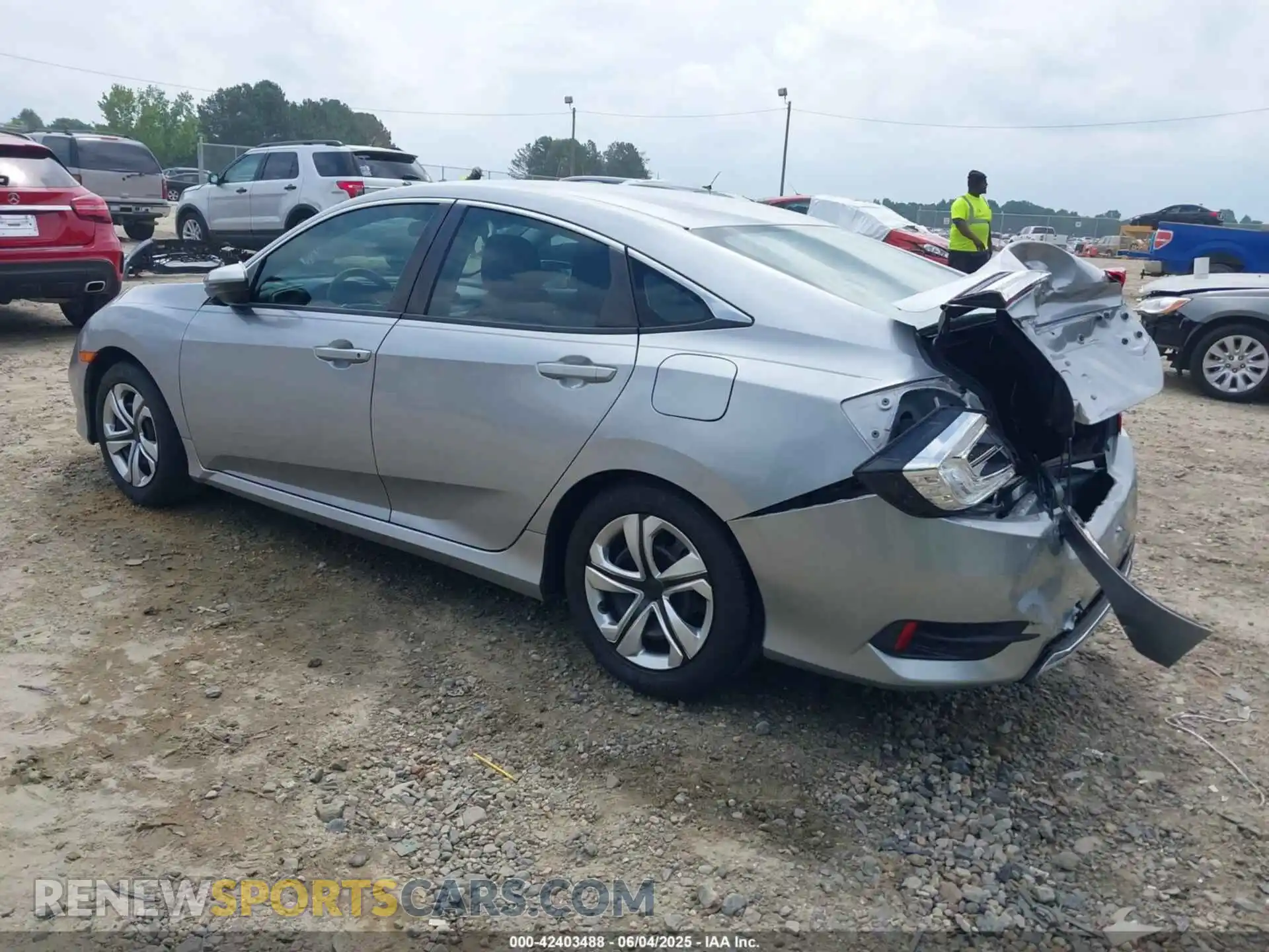 3 Photograph of a damaged car 2HGFC2F69LH518635 HONDA CIVIC 2020