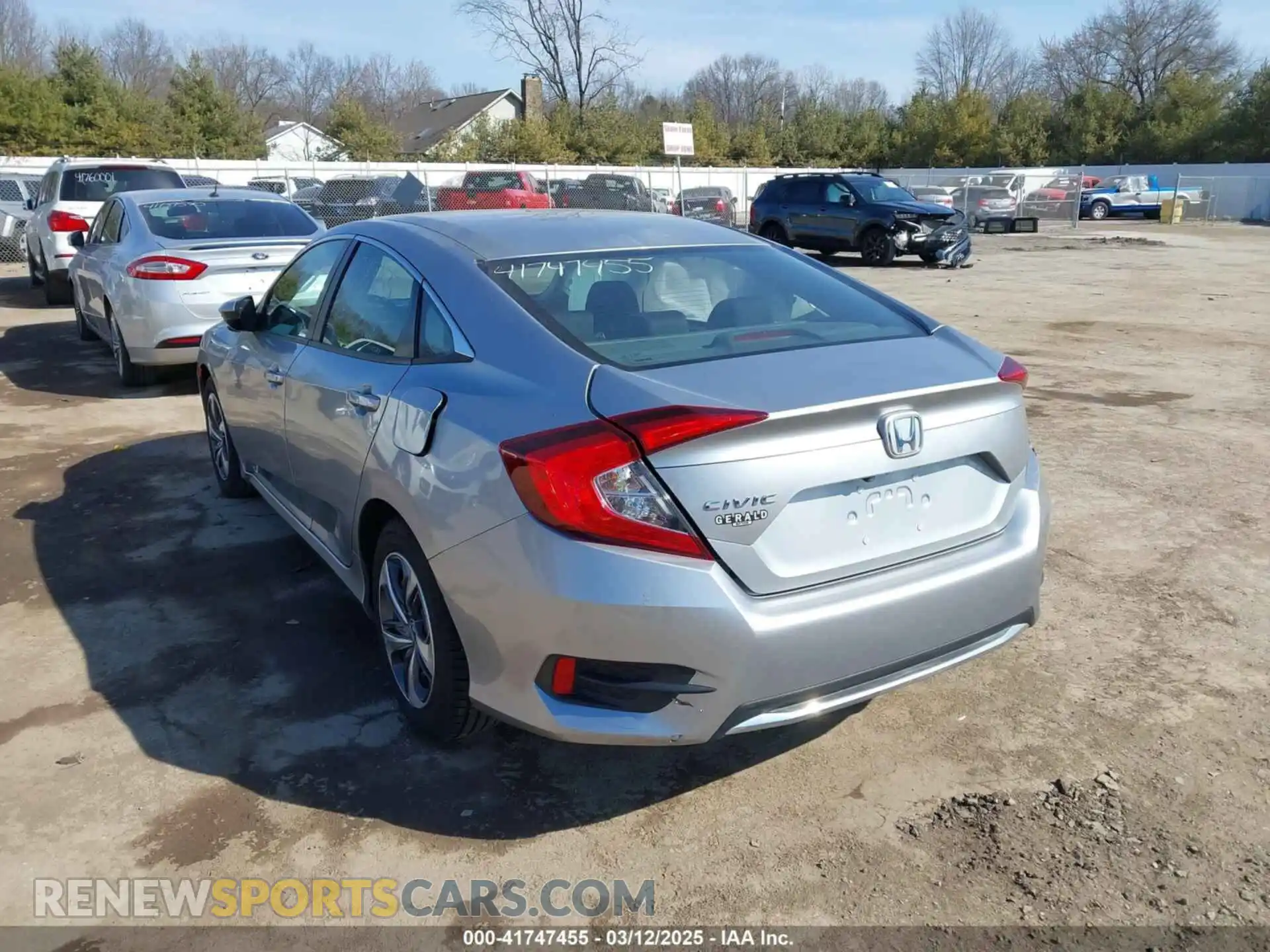 3 Photograph of a damaged car 2HGFC2F6XLH565138 HONDA CIVIC 2020