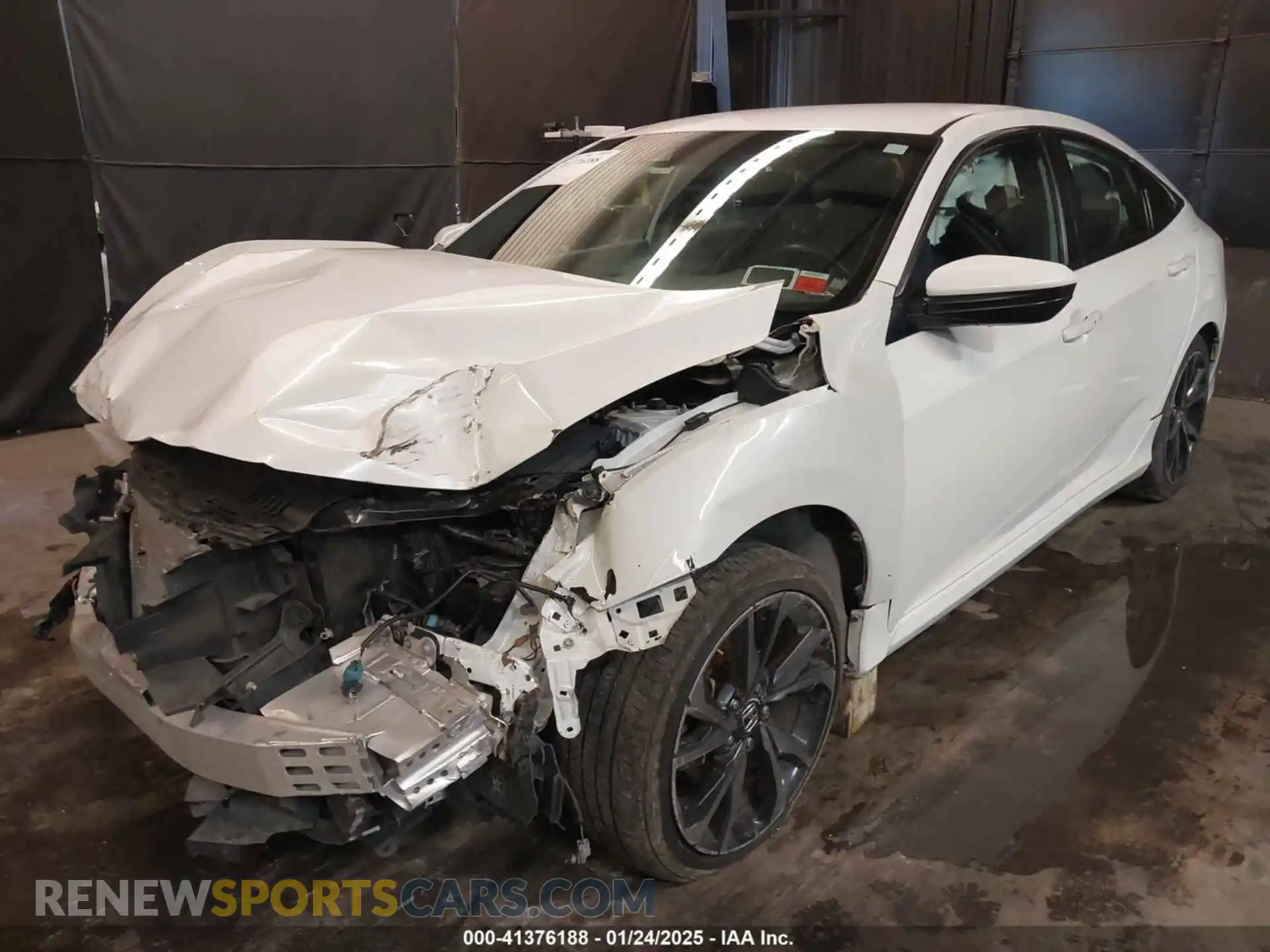 2 Photograph of a damaged car 2HGFC2F81LH522325 HONDA CIVIC 2020