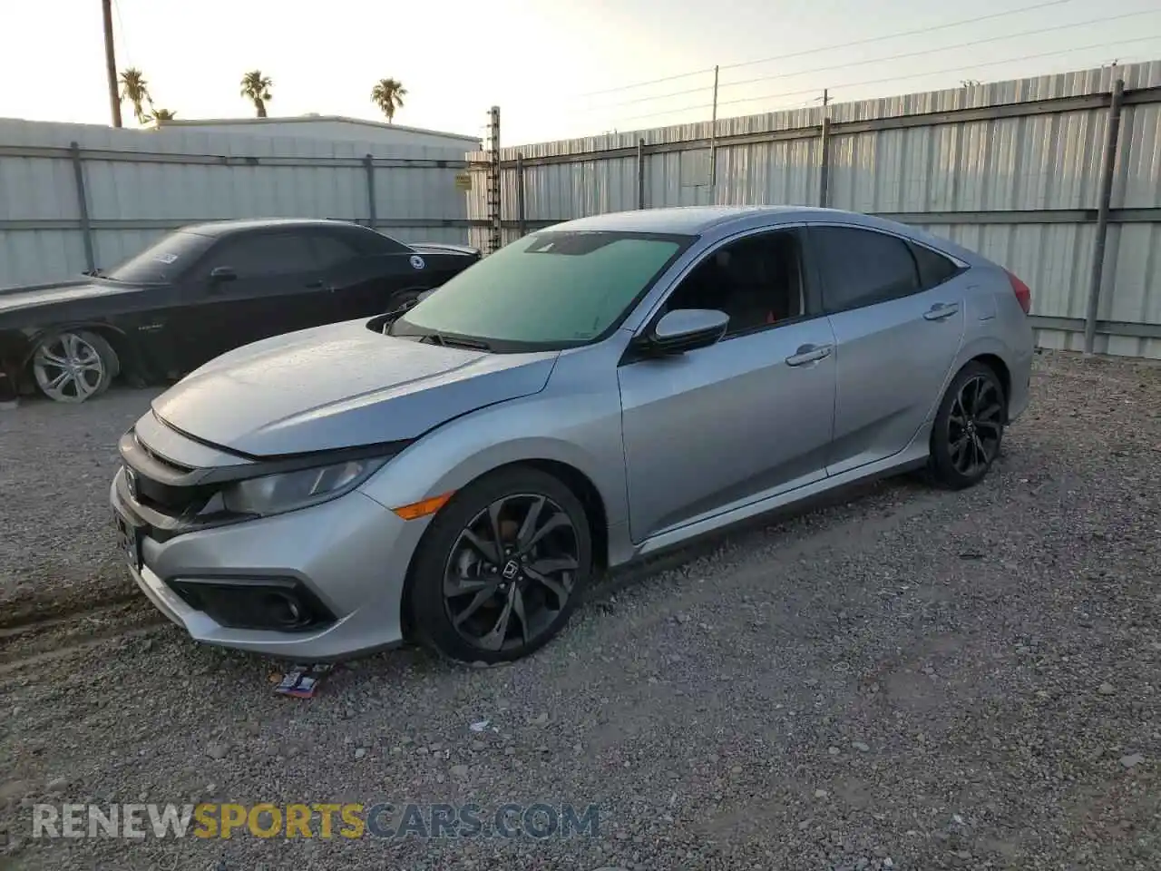 1 Photograph of a damaged car 2HGFC2F82LH580122 HONDA CIVIC 2020