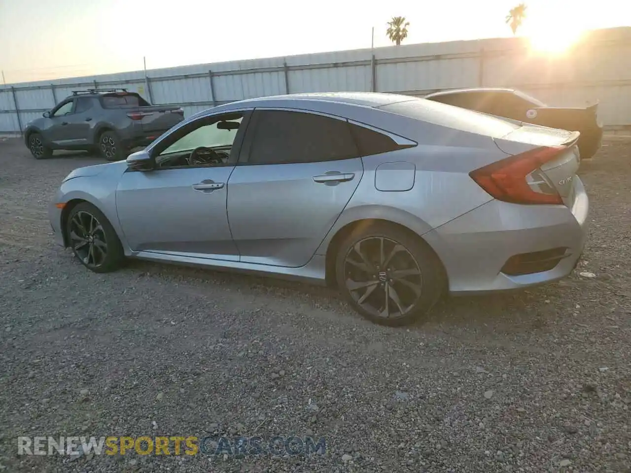 2 Photograph of a damaged car 2HGFC2F82LH580122 HONDA CIVIC 2020