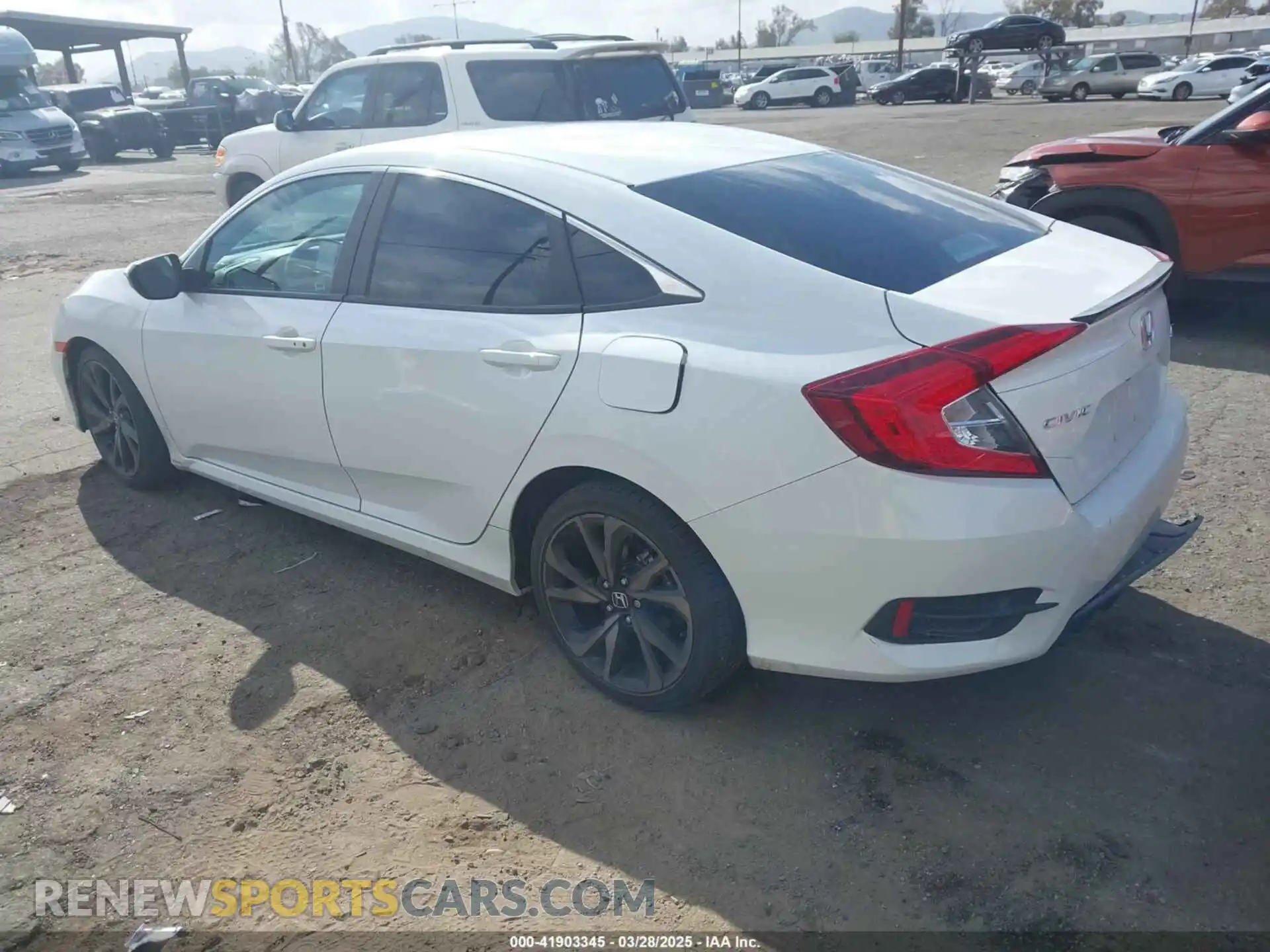 3 Photograph of a damaged car 2HGFC2F84LH600905 HONDA CIVIC 2020