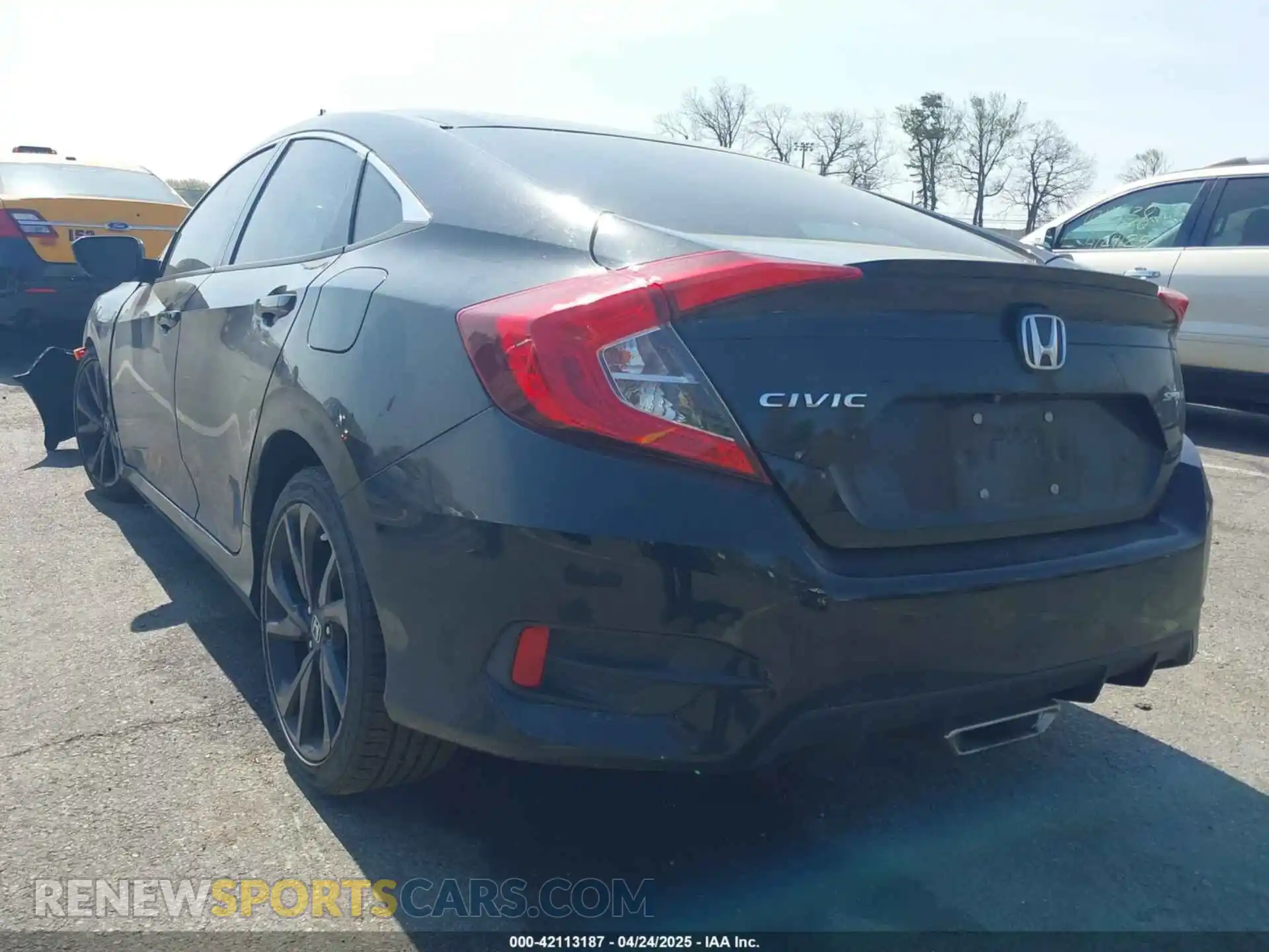 3 Photograph of a damaged car 2HGFC2F85LH572841 HONDA CIVIC 2020