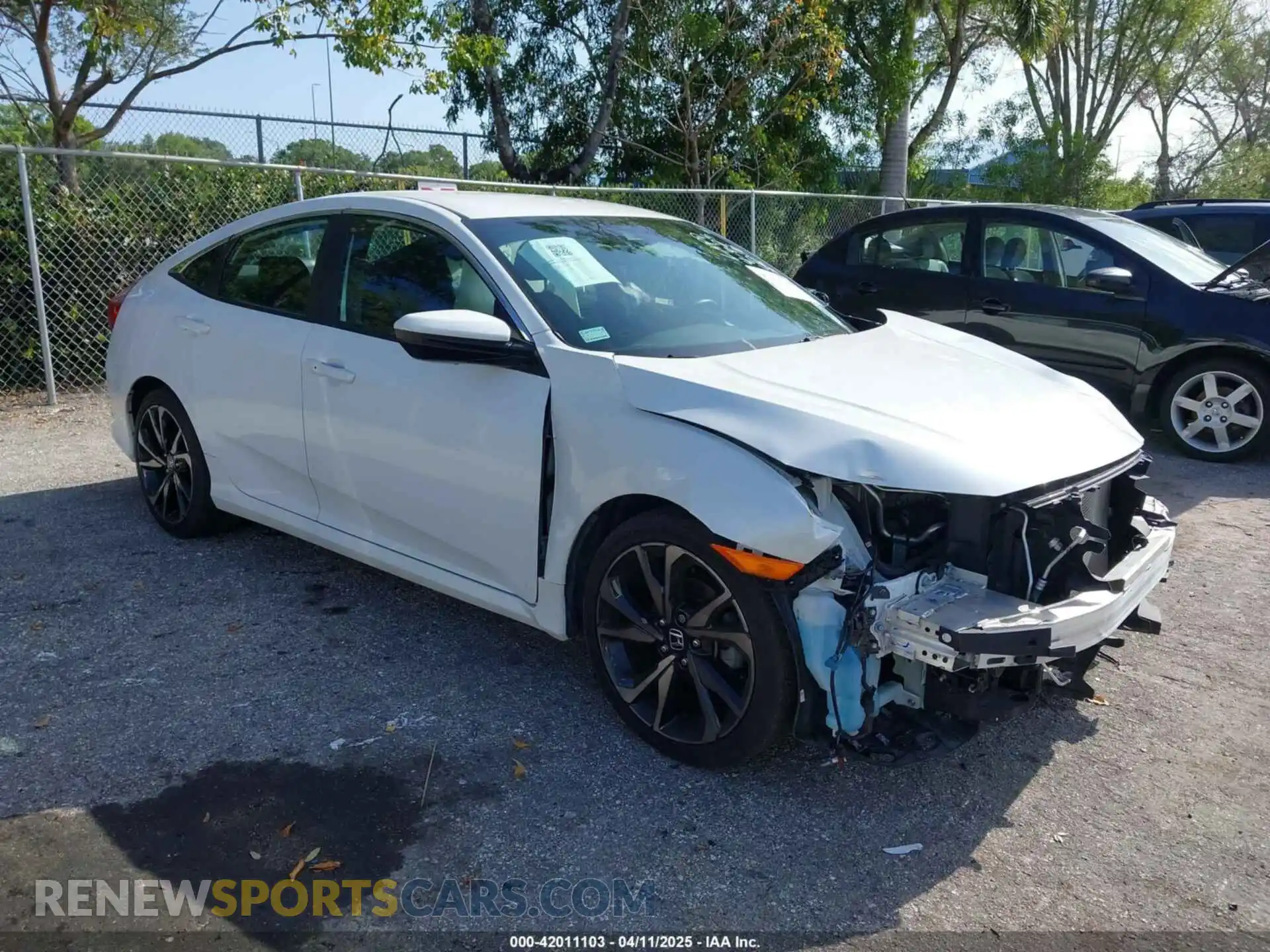 1 Photograph of a damaged car 2HGFC2F85LH584276 HONDA CIVIC 2020