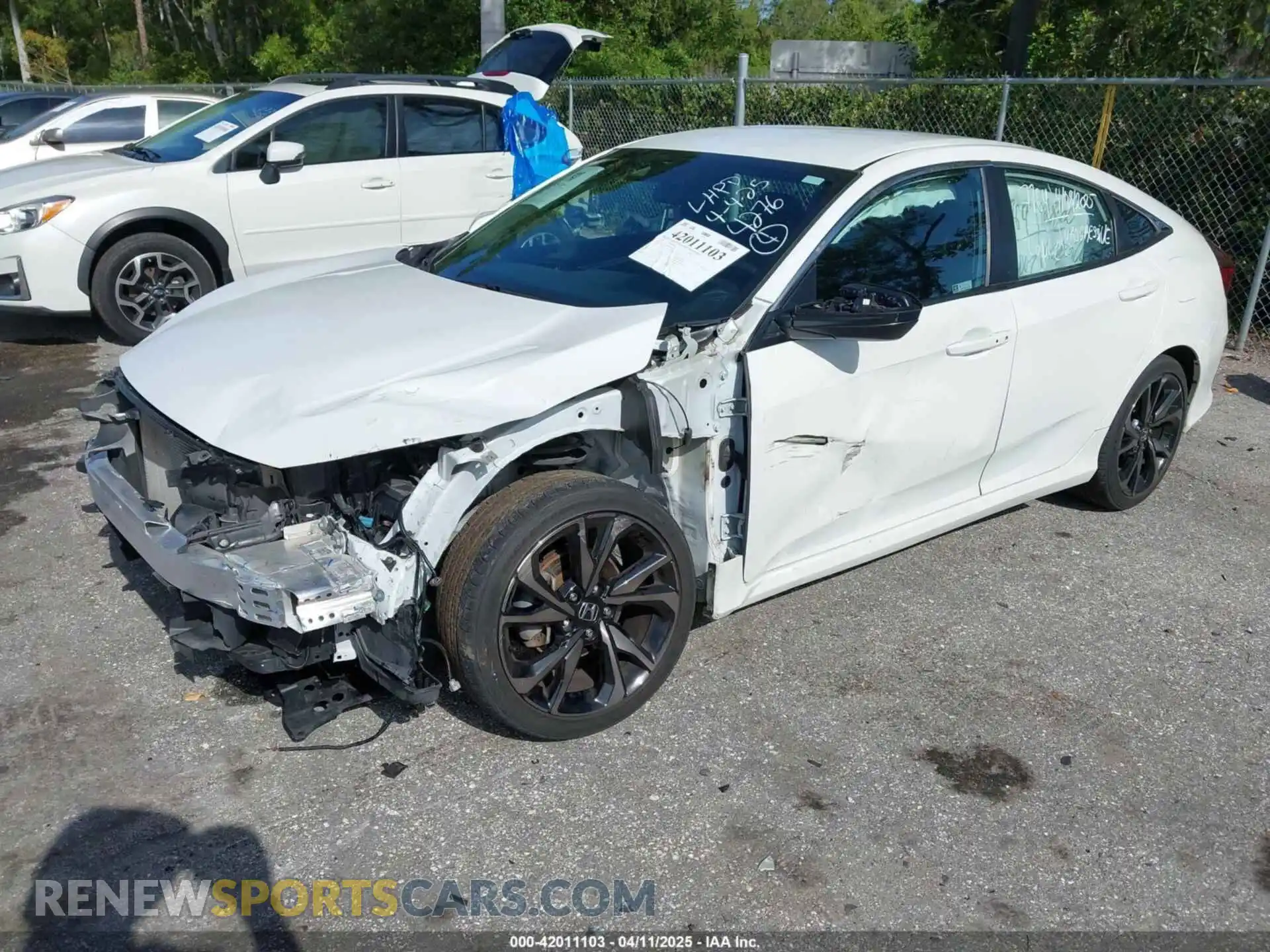 2 Photograph of a damaged car 2HGFC2F85LH584276 HONDA CIVIC 2020