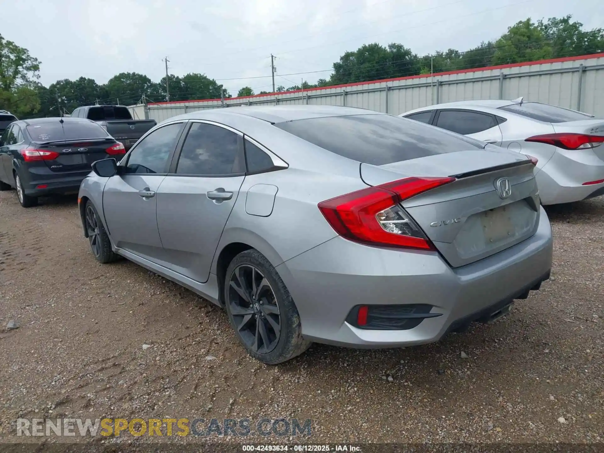 3 Photograph of a damaged car 2HGFC2F85LH591776 HONDA CIVIC 2020