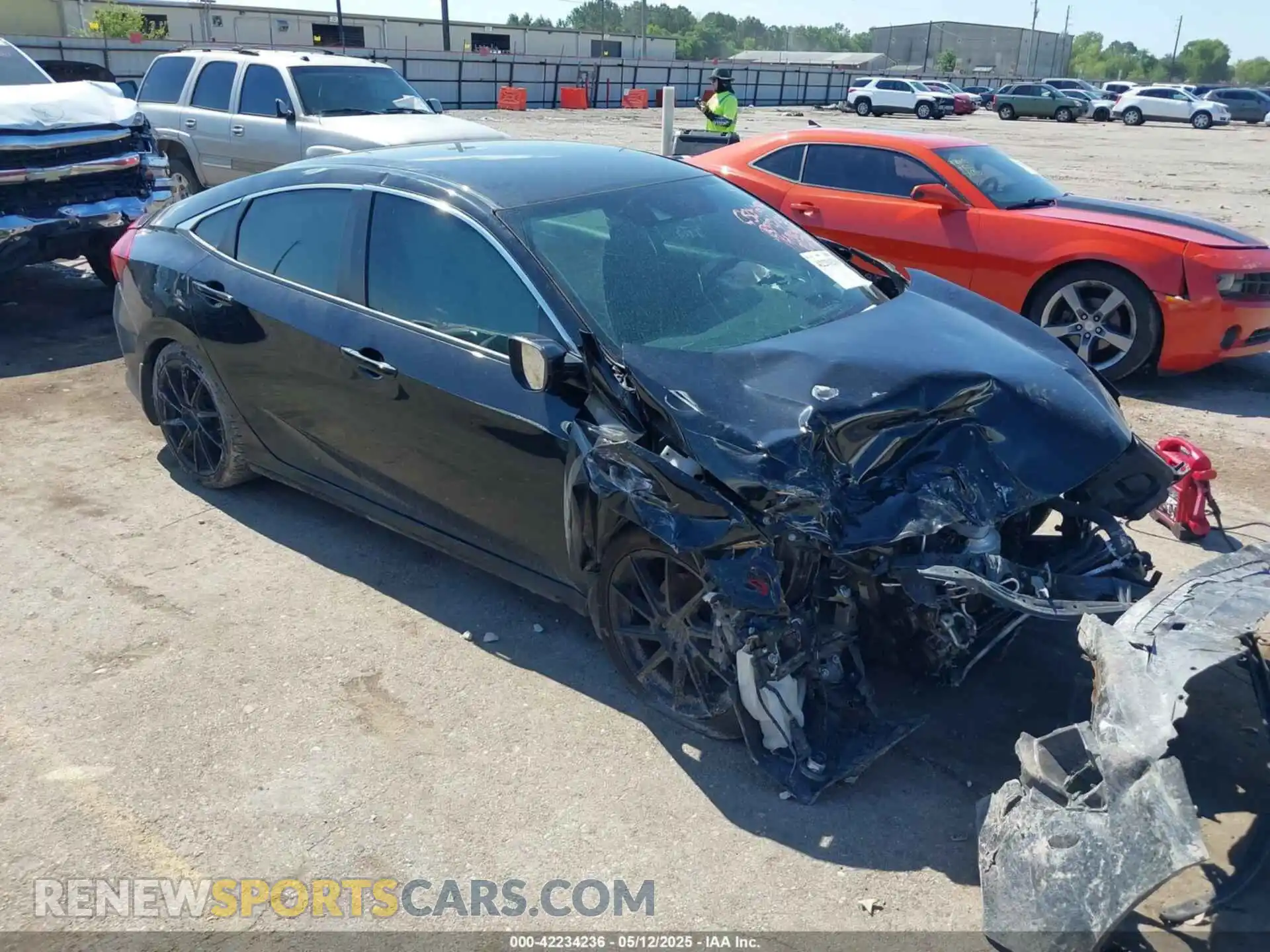1 Photograph of a damaged car 2HGFC2F85LH593673 HONDA CIVIC 2020