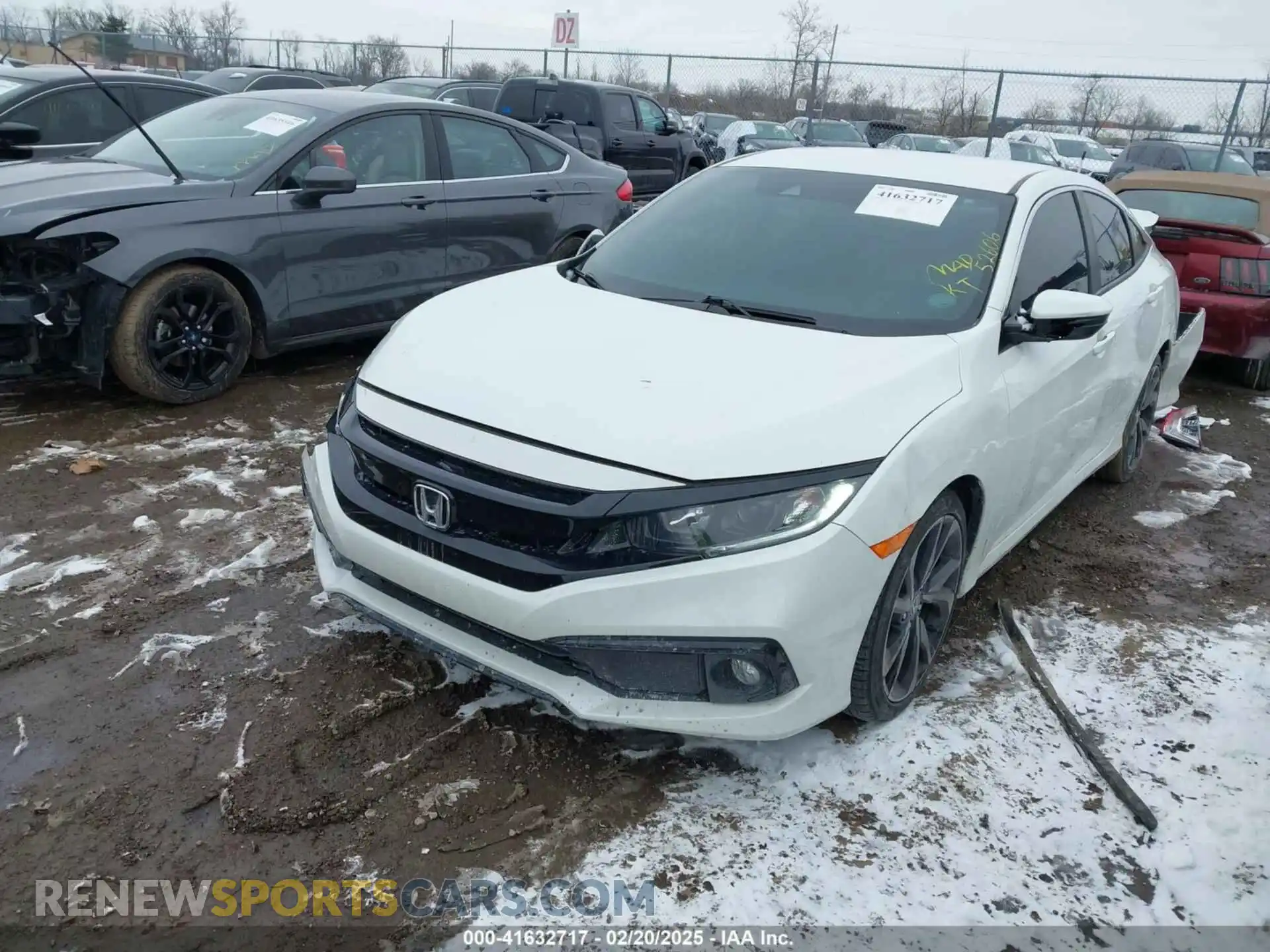 2 Photograph of a damaged car 2HGFC2F88LH532186 HONDA CIVIC 2020