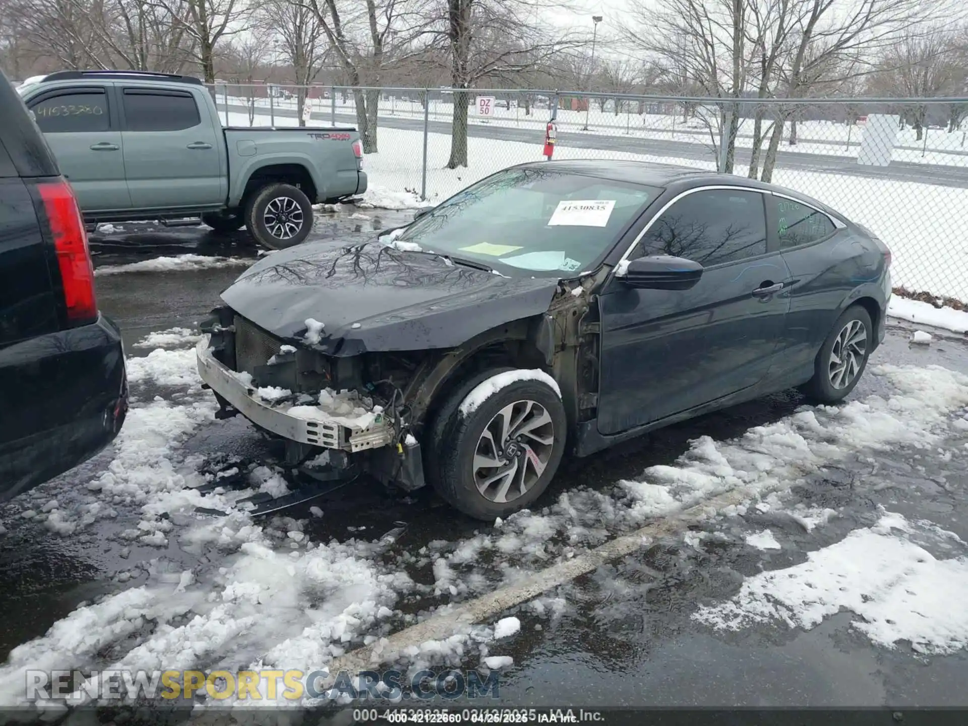 2 Photograph of a damaged car 2HGFC4B64LH302273 HONDA CIVIC 2020
