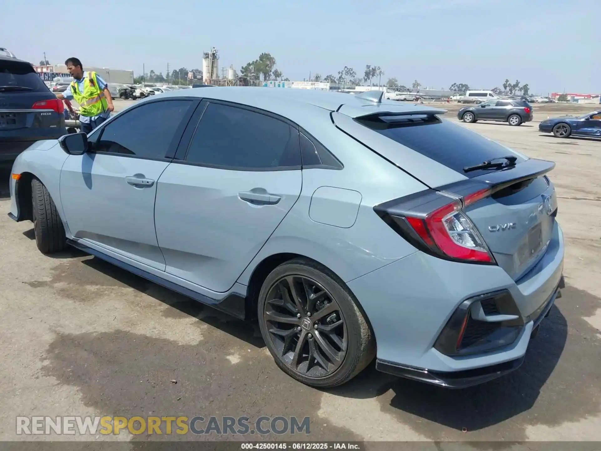 3 Photograph of a damaged car SHHFK7H45LU418966 HONDA CIVIC 2020