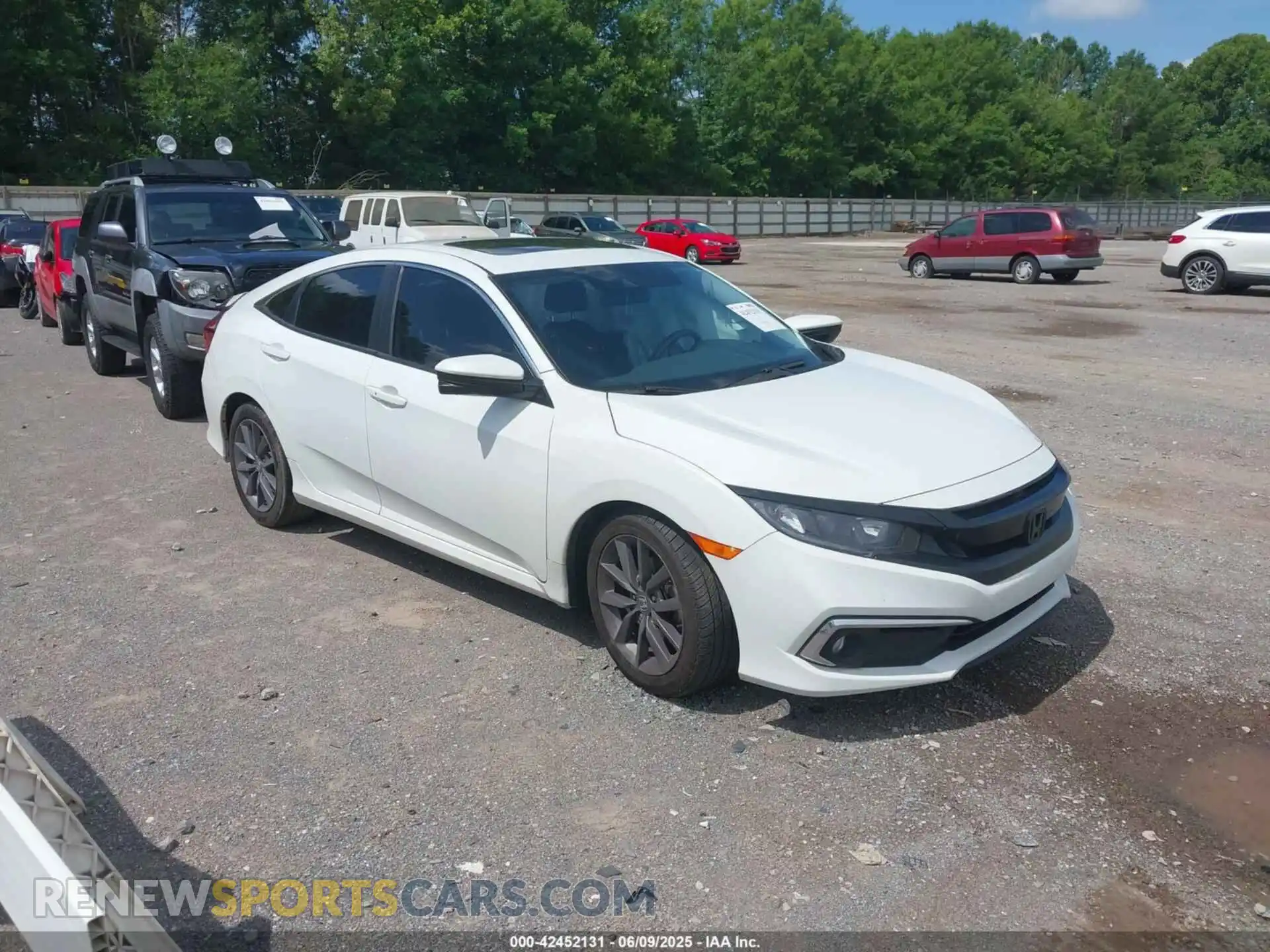 1 Photograph of a damaged car 19XFC1F30ME011439 HONDA CIVIC 2021