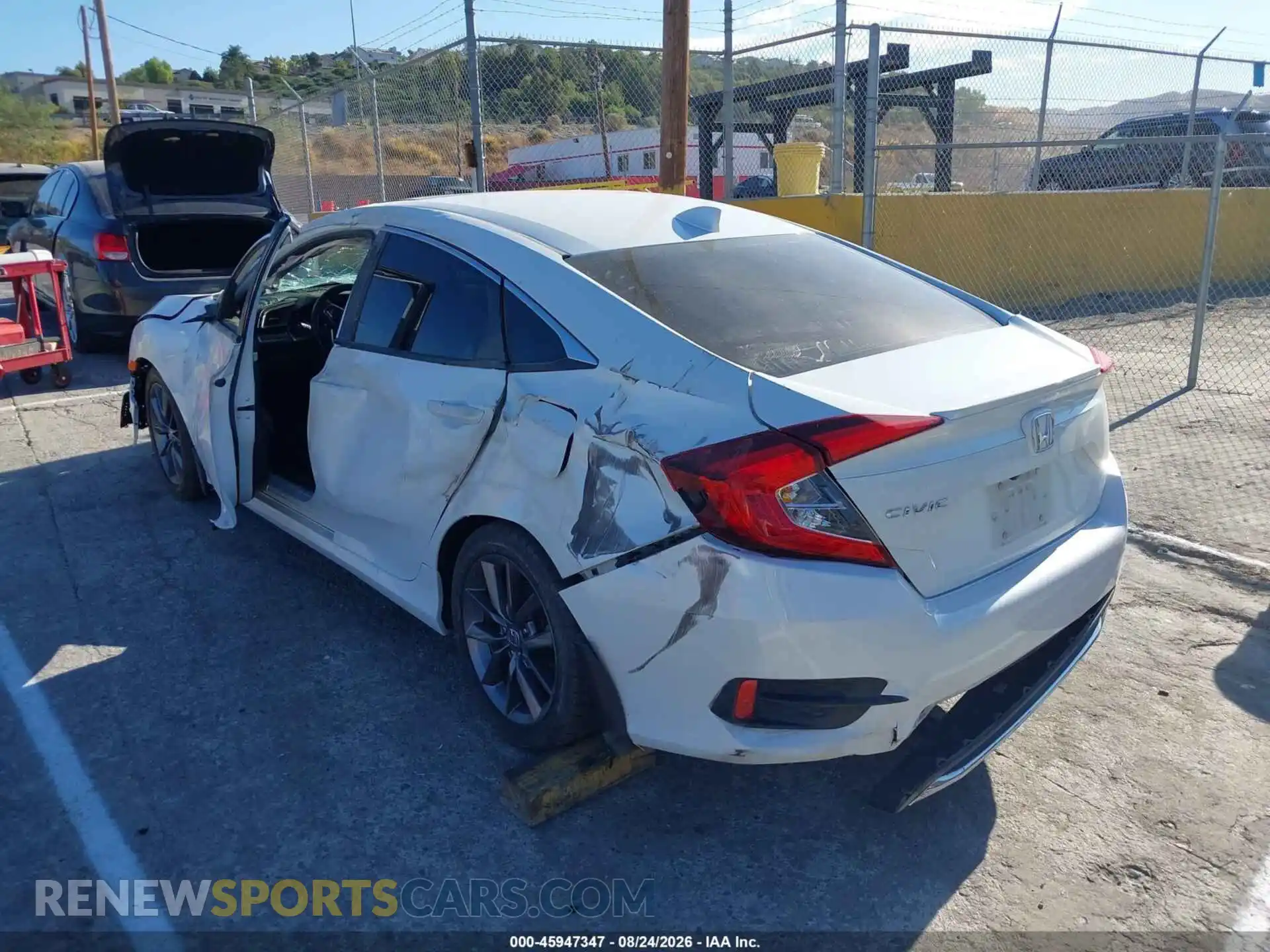 3 Photograph of a damaged car 19XFC1F33ME206578 HONDA CIVIC 2021