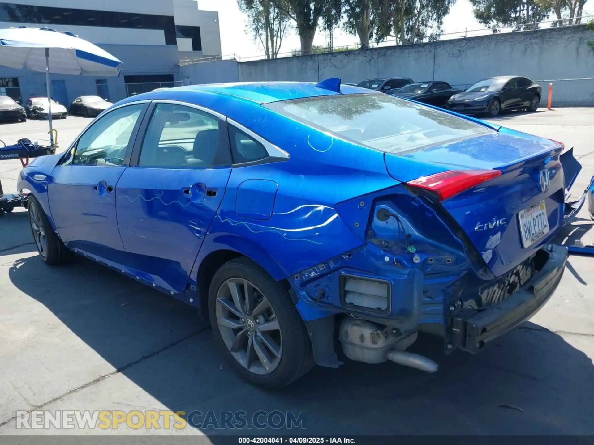 3 Photograph of a damaged car 19XFC1F37ME207085 HONDA CIVIC 2021