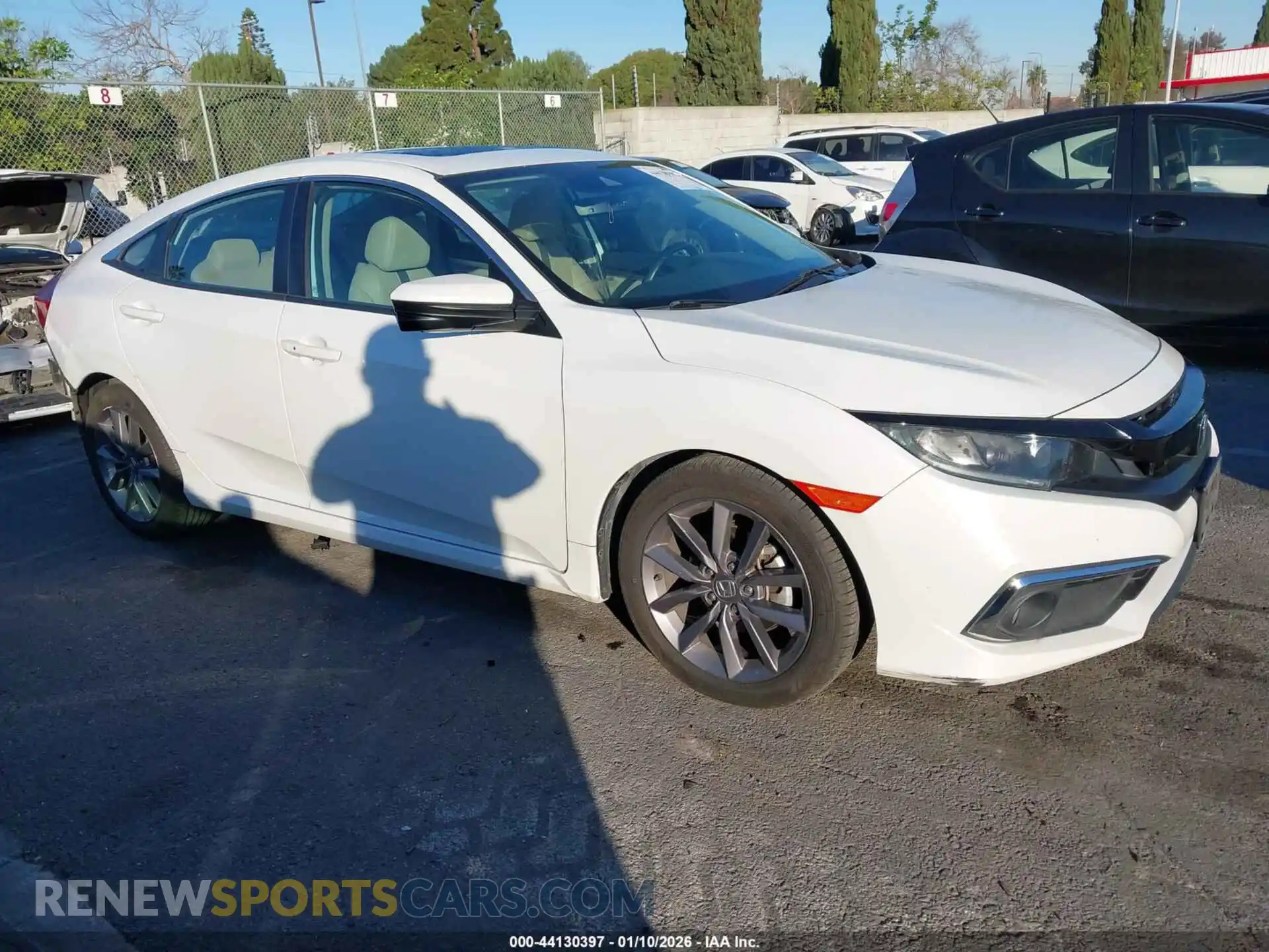 1 Photograph of a damaged car 19XFC1F75ME200199 HONDA CIVIC 2021