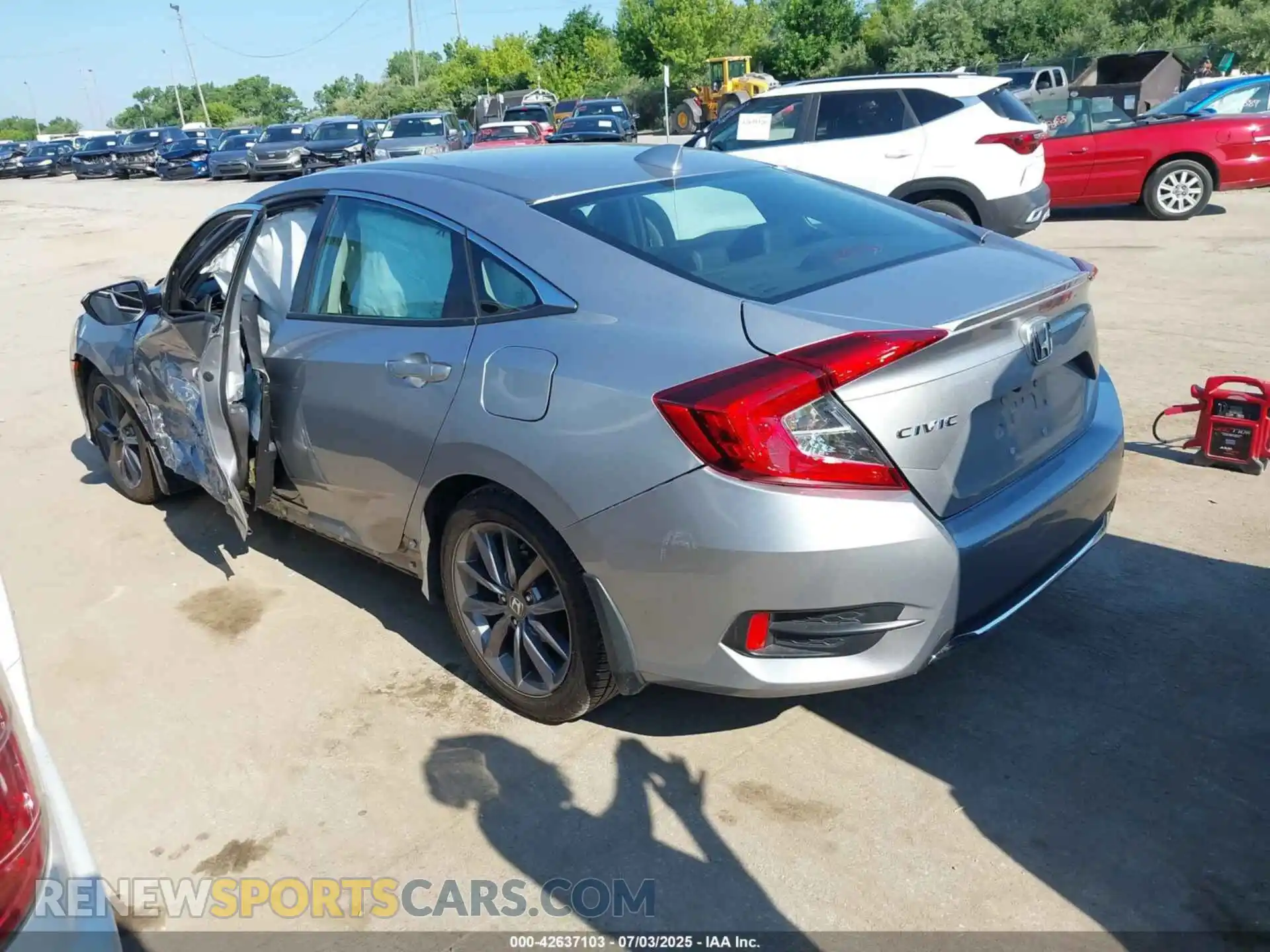 3 Photograph of a damaged car 19XFC1F76ME011934 HONDA CIVIC 2021