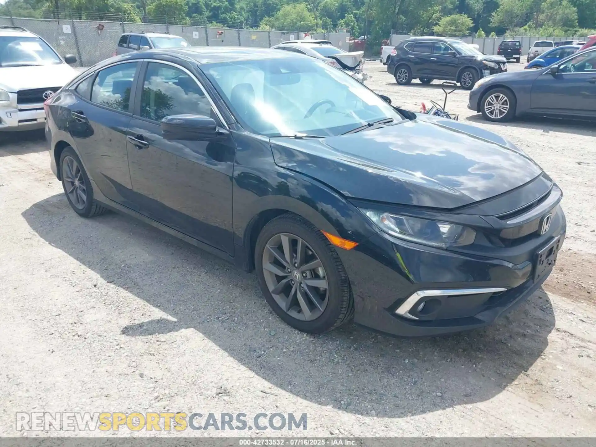 1 Photograph of a damaged car 19XFC1F7XME204975 HONDA CIVIC 2021