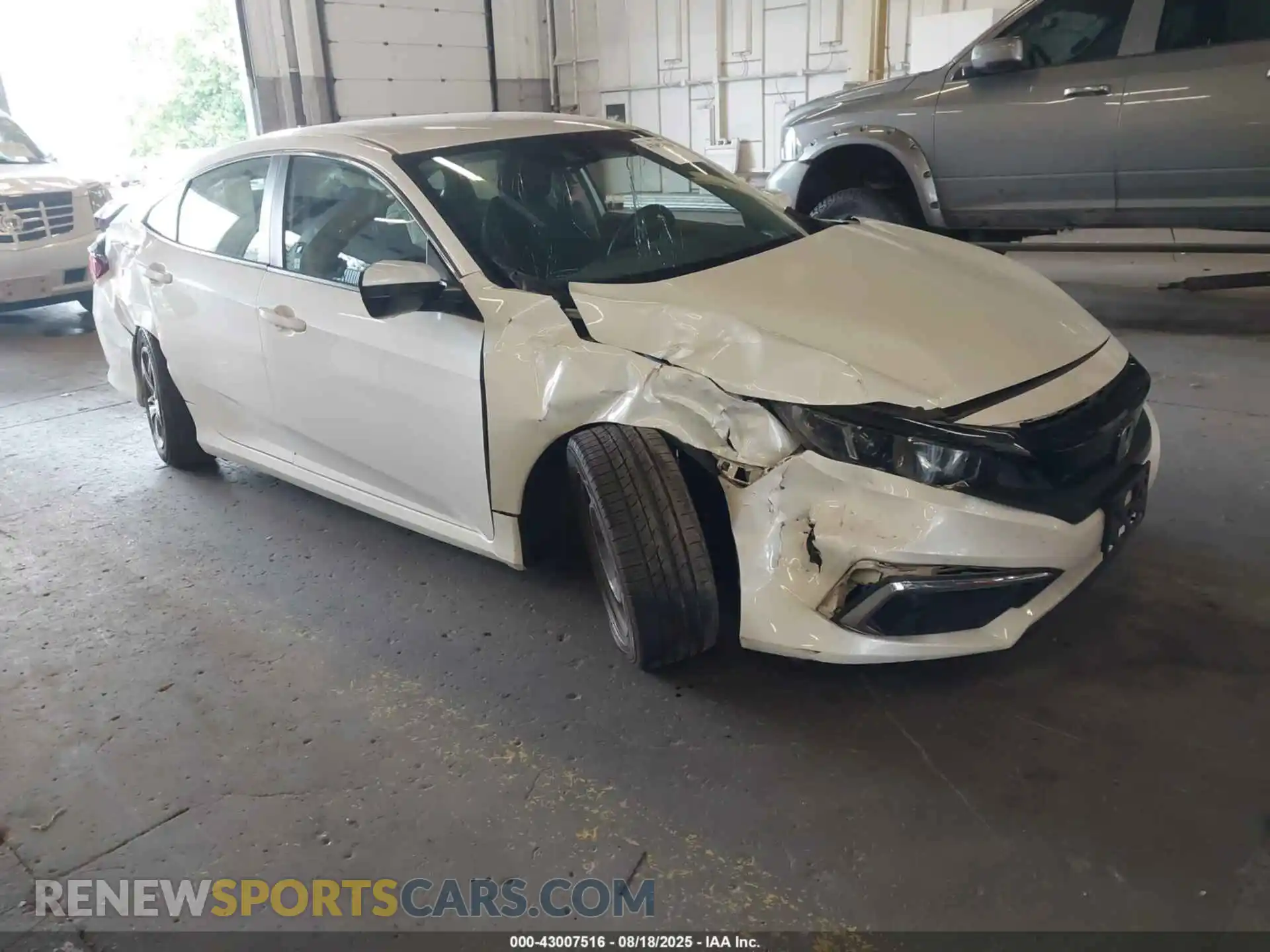1 Photograph of a damaged car 19XFC2F64ME200899 HONDA CIVIC 2021