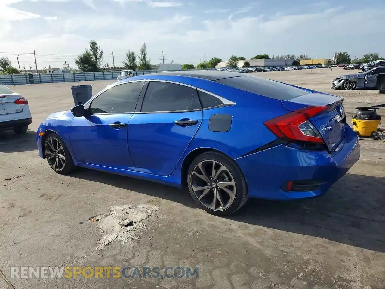 2 Фотография поврежденного автомобиля 19XFC2F84ME002700 HONDA CIVIC 2021