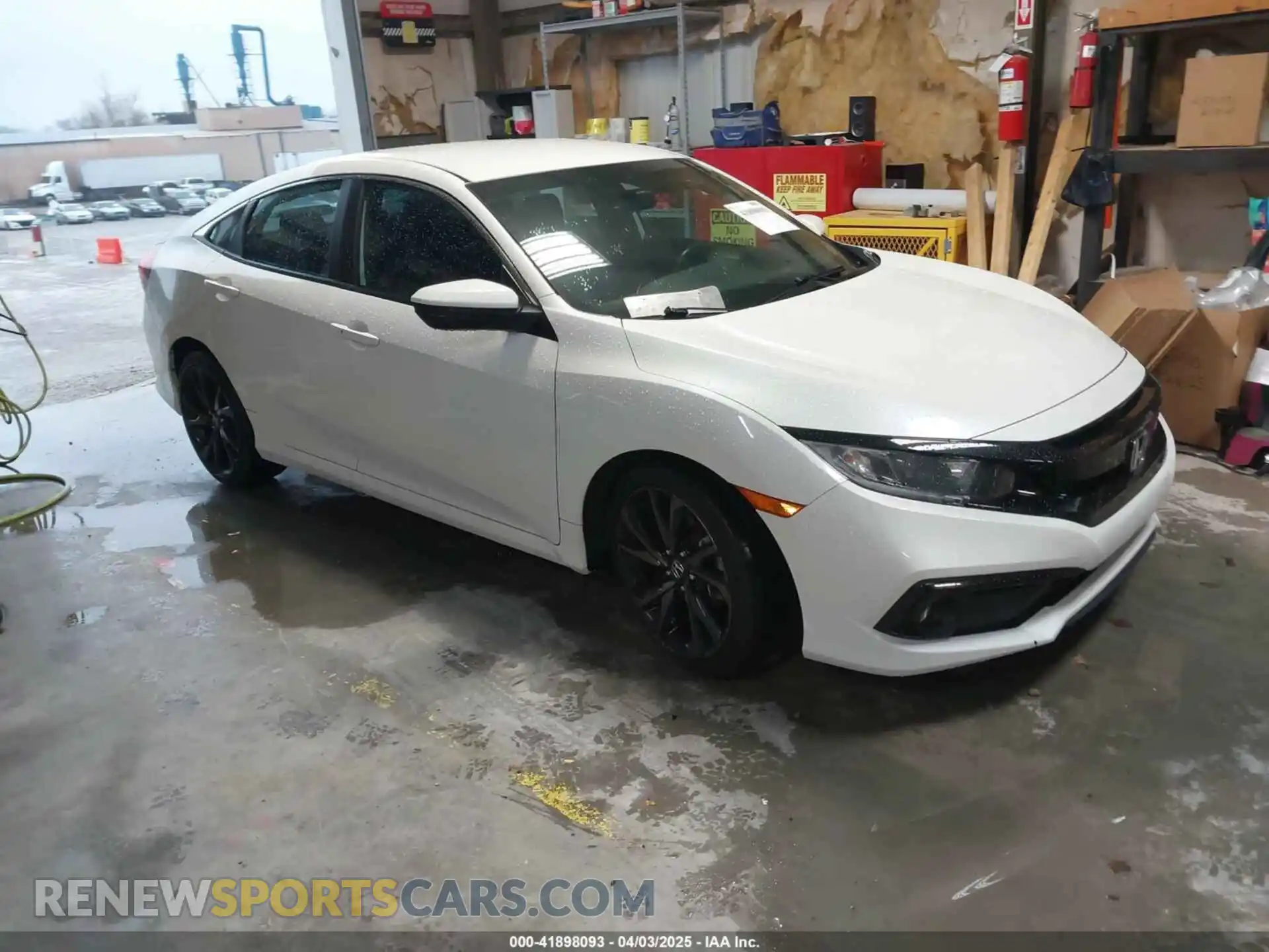 1 Photograph of a damaged car 19XFC2F88ME001825 HONDA CIVIC 2021
