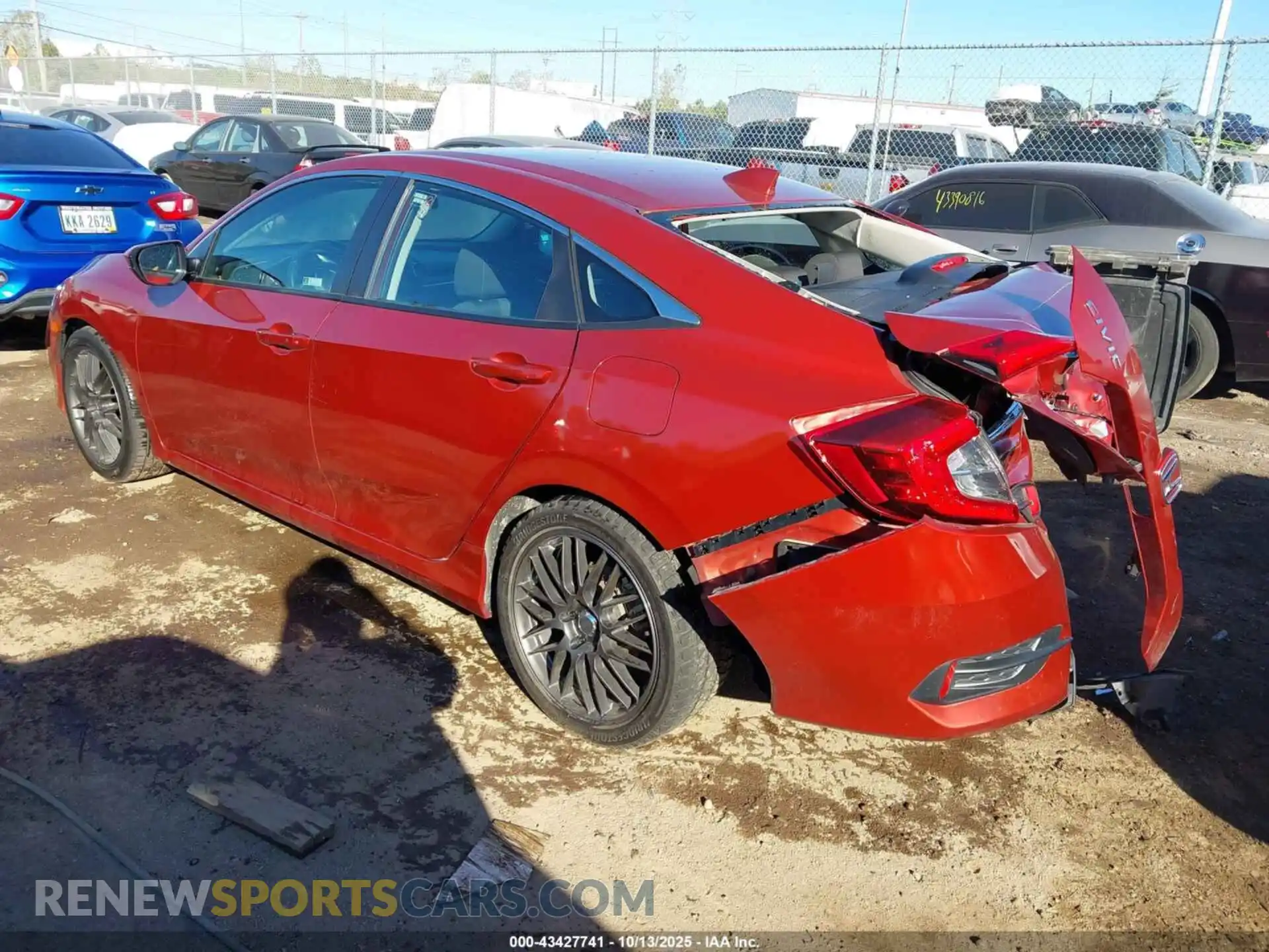 3 Photograph of a damaged car 2HGFC1F31MH706082 HONDA CIVIC 2021