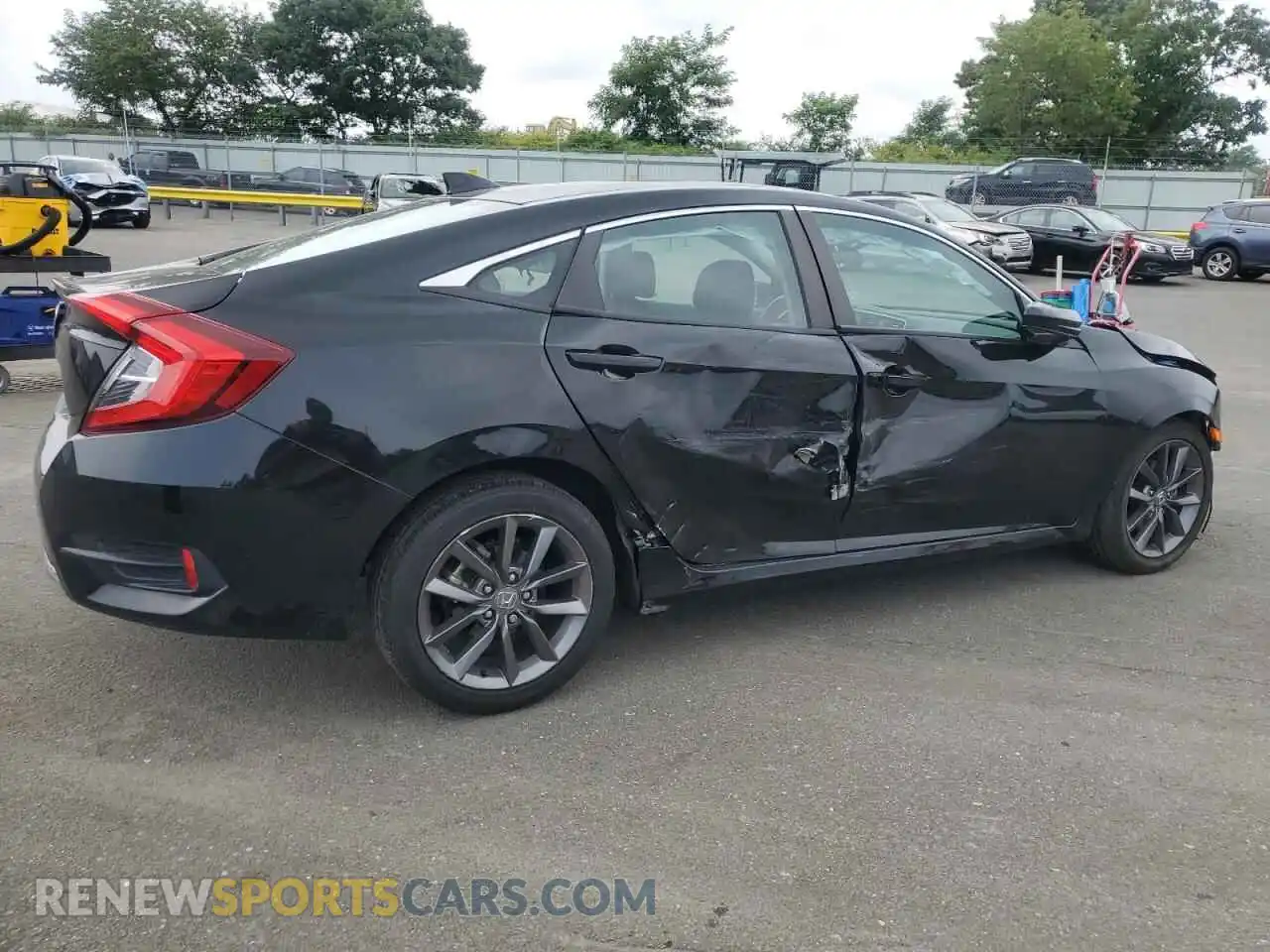 3 Photograph of a damaged car 2HGFC1F38MH701056 HONDA CIVIC 2021