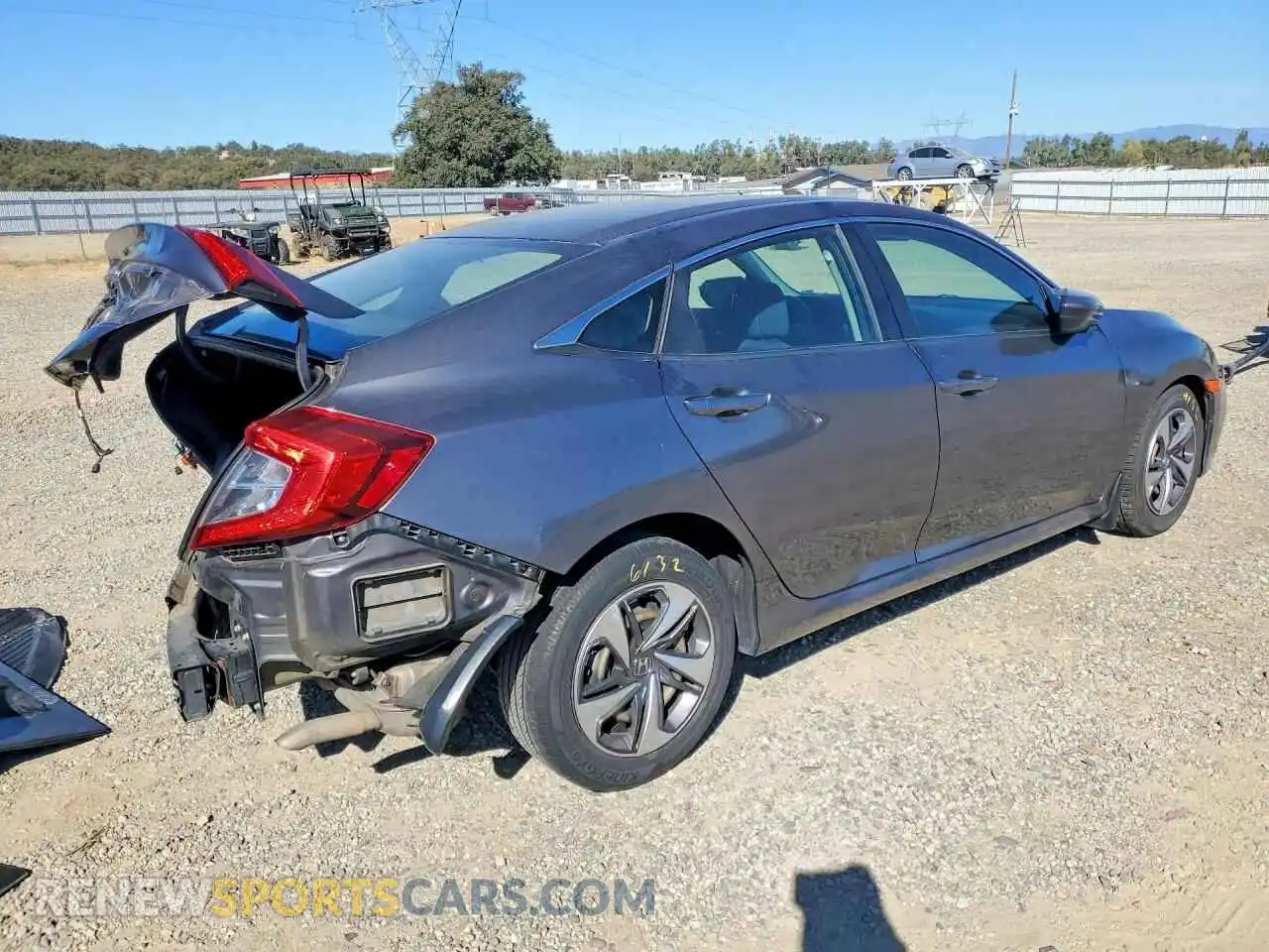 3 fotografías del automóvil dañado 2HGFC2F65MH542948 HONDA CIVIC 2021