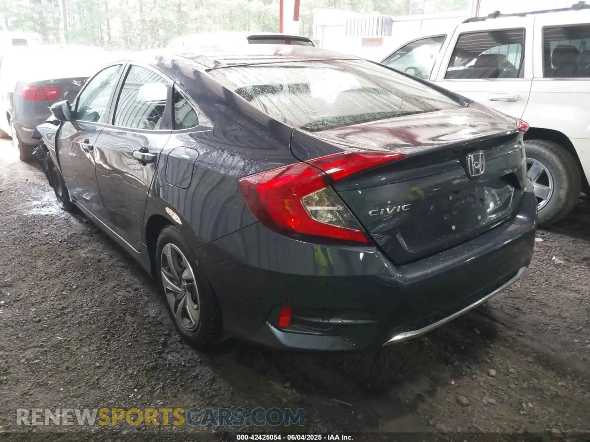3 Photograph of a damaged car 2HGFC2F66MH536026 HONDA CIVIC 2021
