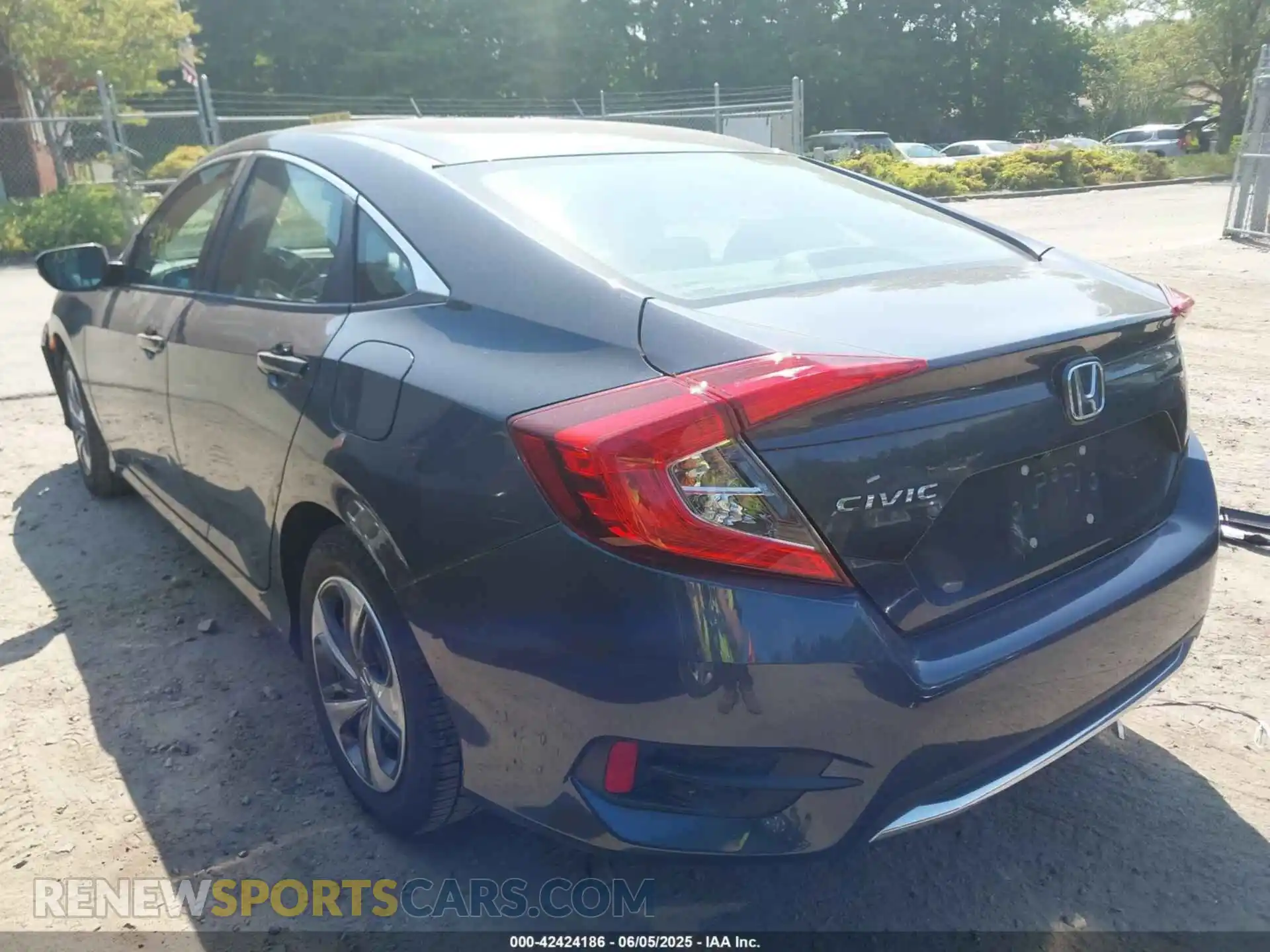 3 Photograph of a damaged car 2HGFC2F66MH557703 HONDA CIVIC 2021