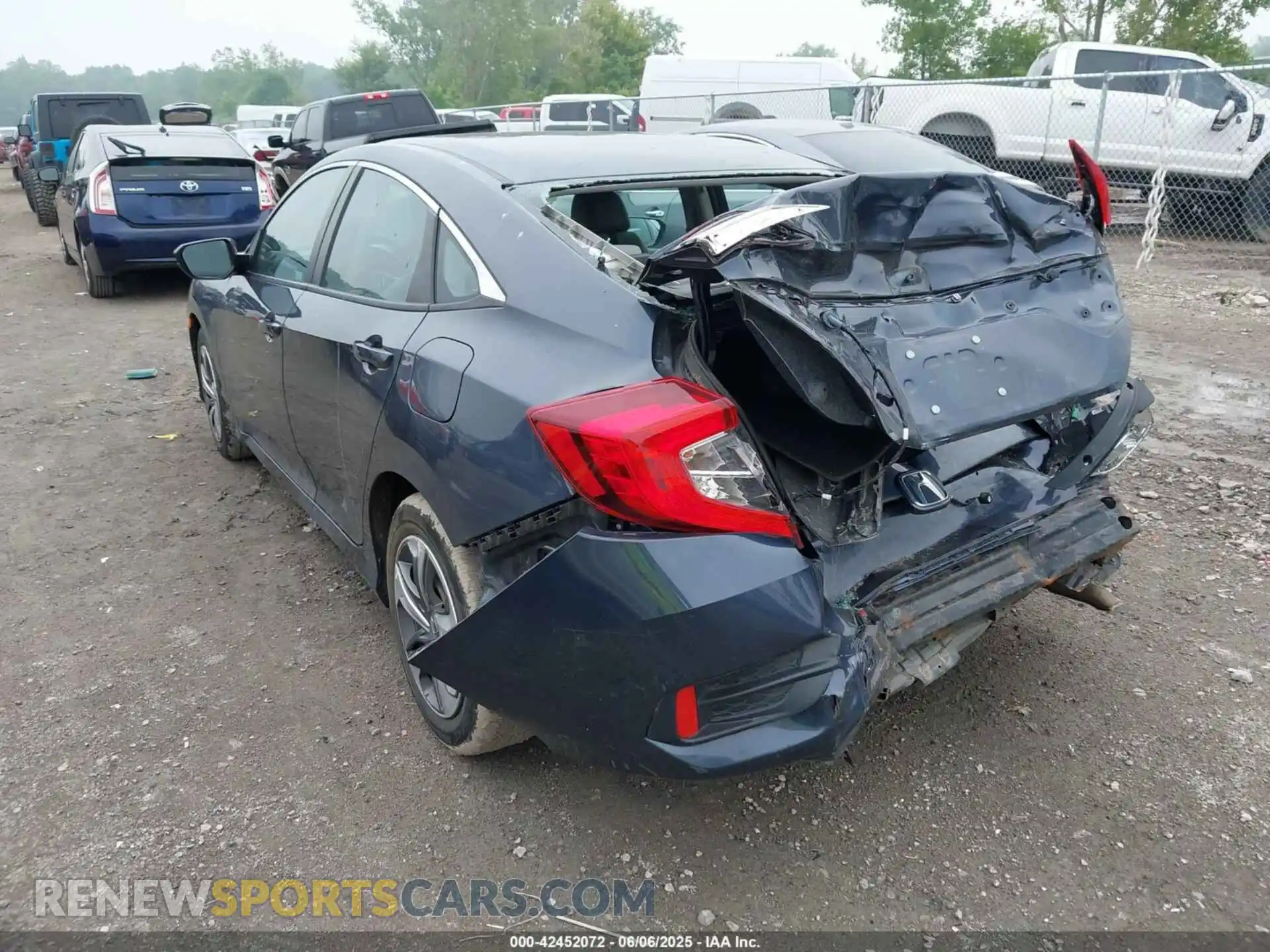 3 Photograph of a damaged car 2HGFC2F69MH530804 HONDA CIVIC 2021