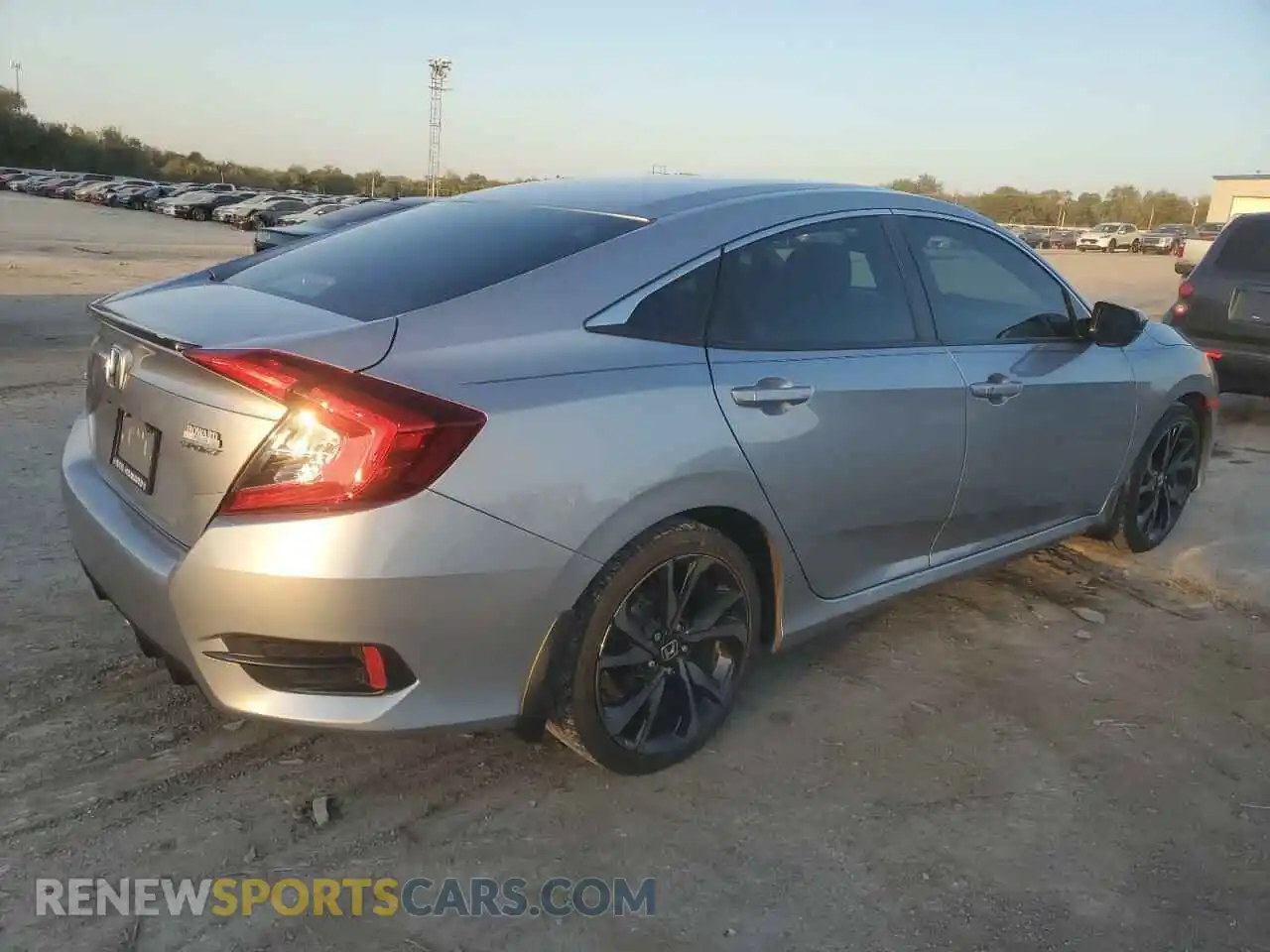3 Фотография поврежденного автомобиля 2HGFC2F81MH537036 HONDA CIVIC 2021