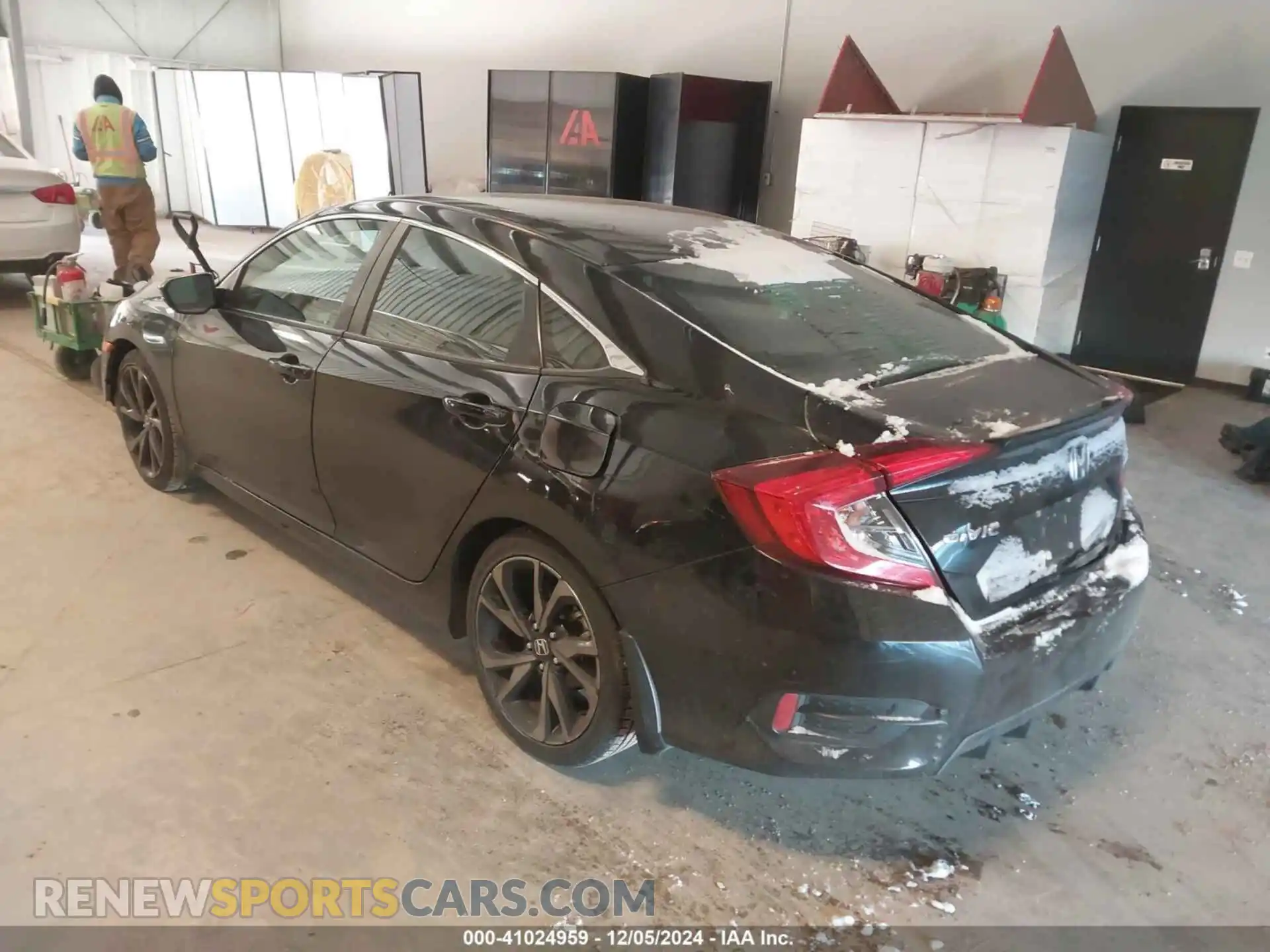 3 Photograph of a damaged car 2HGFC2F84MH536222 HONDA CIVIC 2021