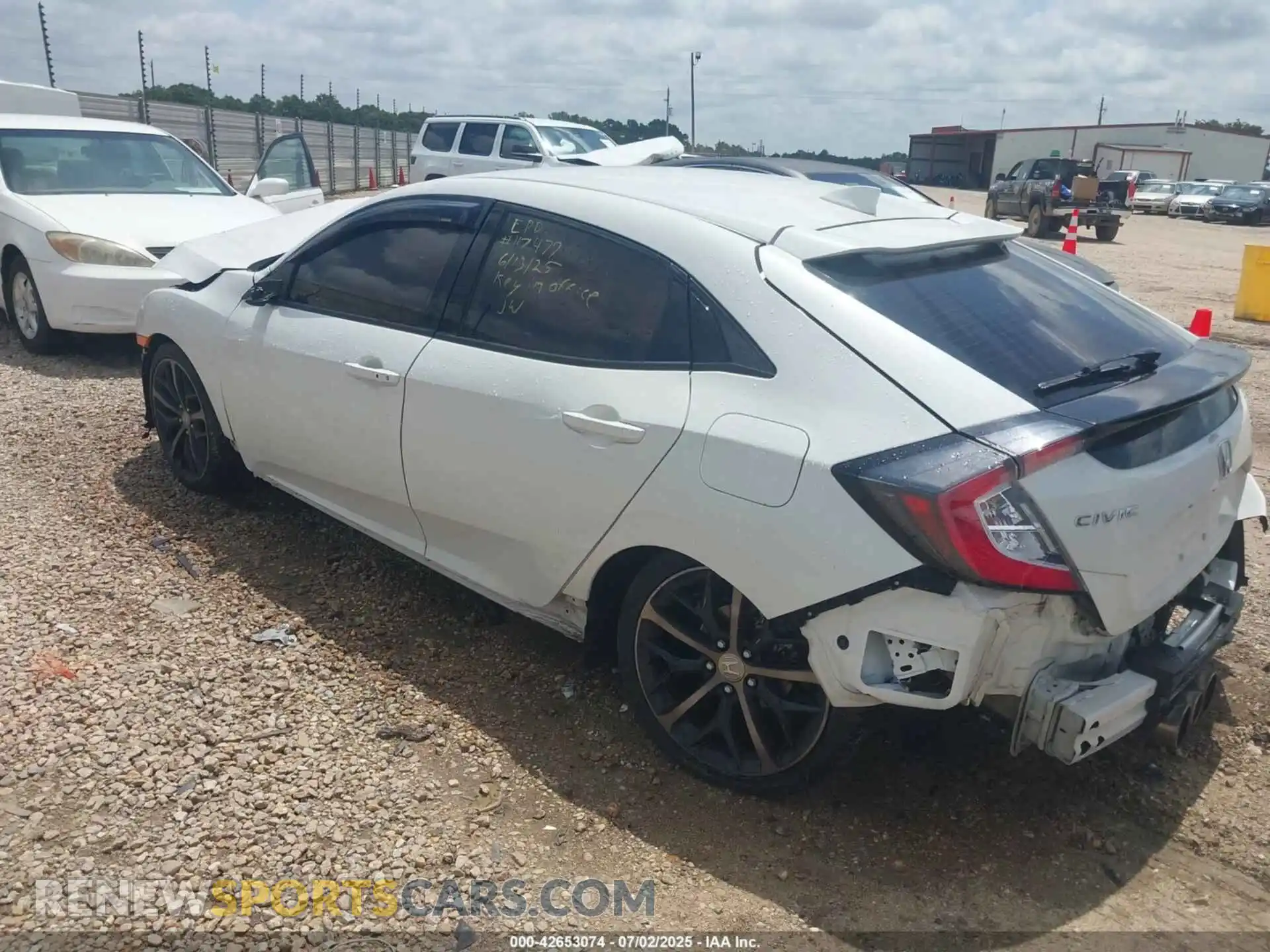 3 Photograph of a damaged car SHHFK7G42MU224446 HONDA CIVIC 2021