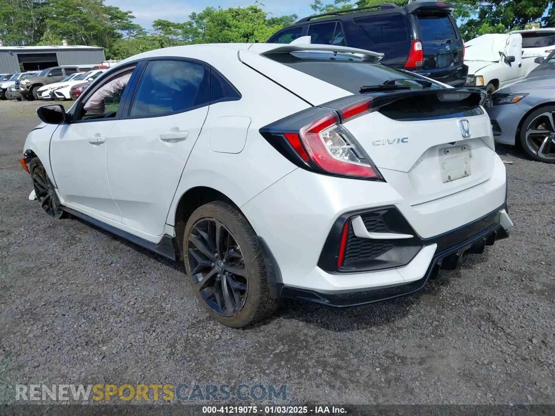 3 Photograph of a damaged car SHHFK7H47MU200741 HONDA CIVIC 2021