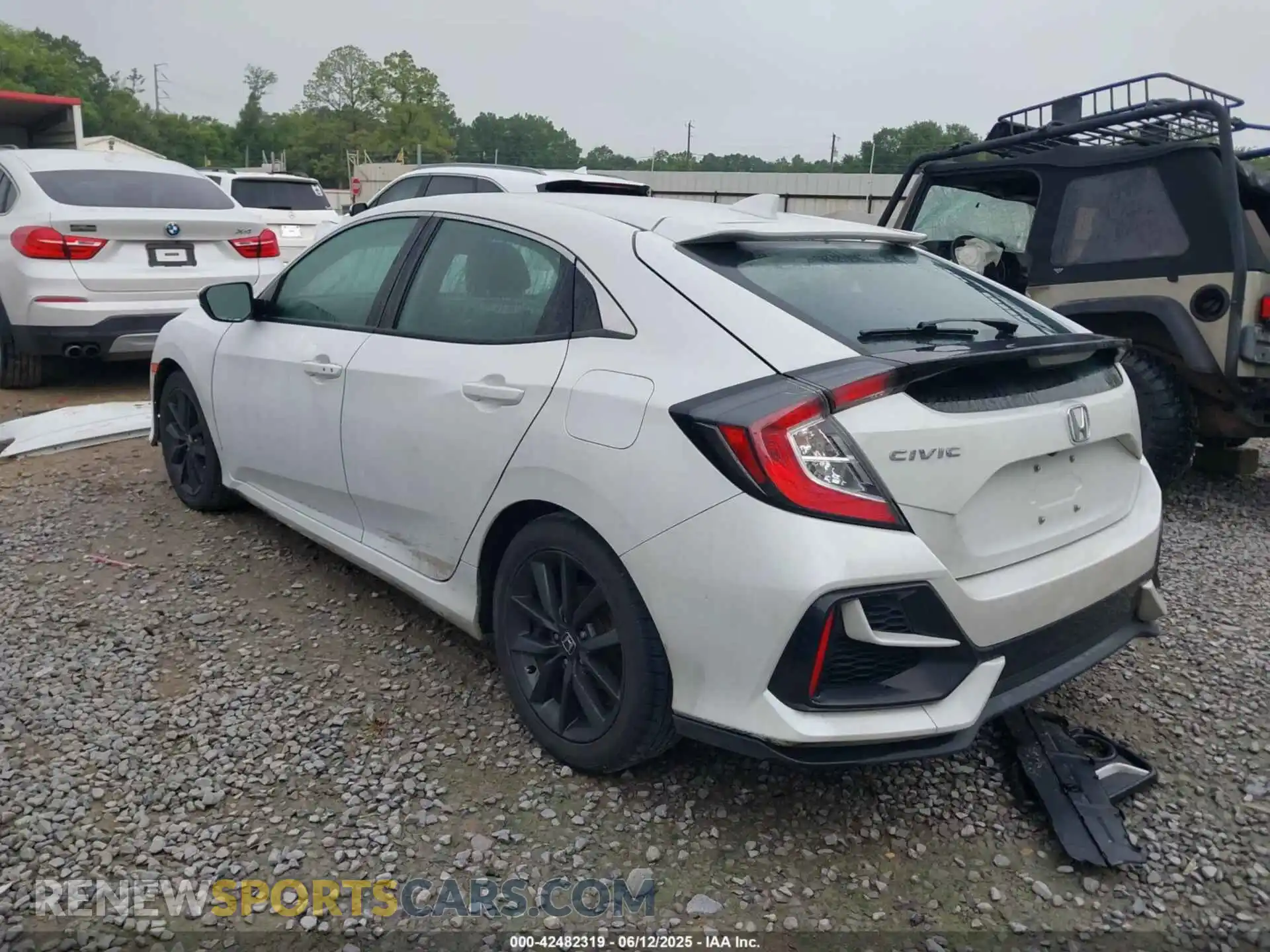 3 Photograph of a damaged car SHHFK7H67MU208596 HONDA CIVIC 2021