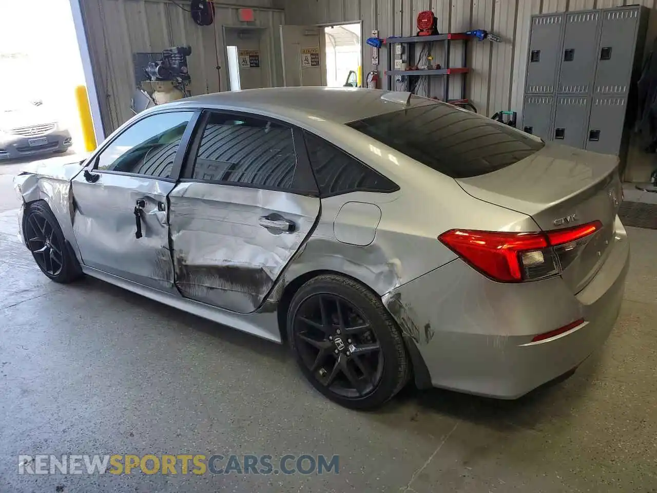 2 Photograph of a damaged car 2HGFE2F51NH577375 HONDA CIVIC 2022