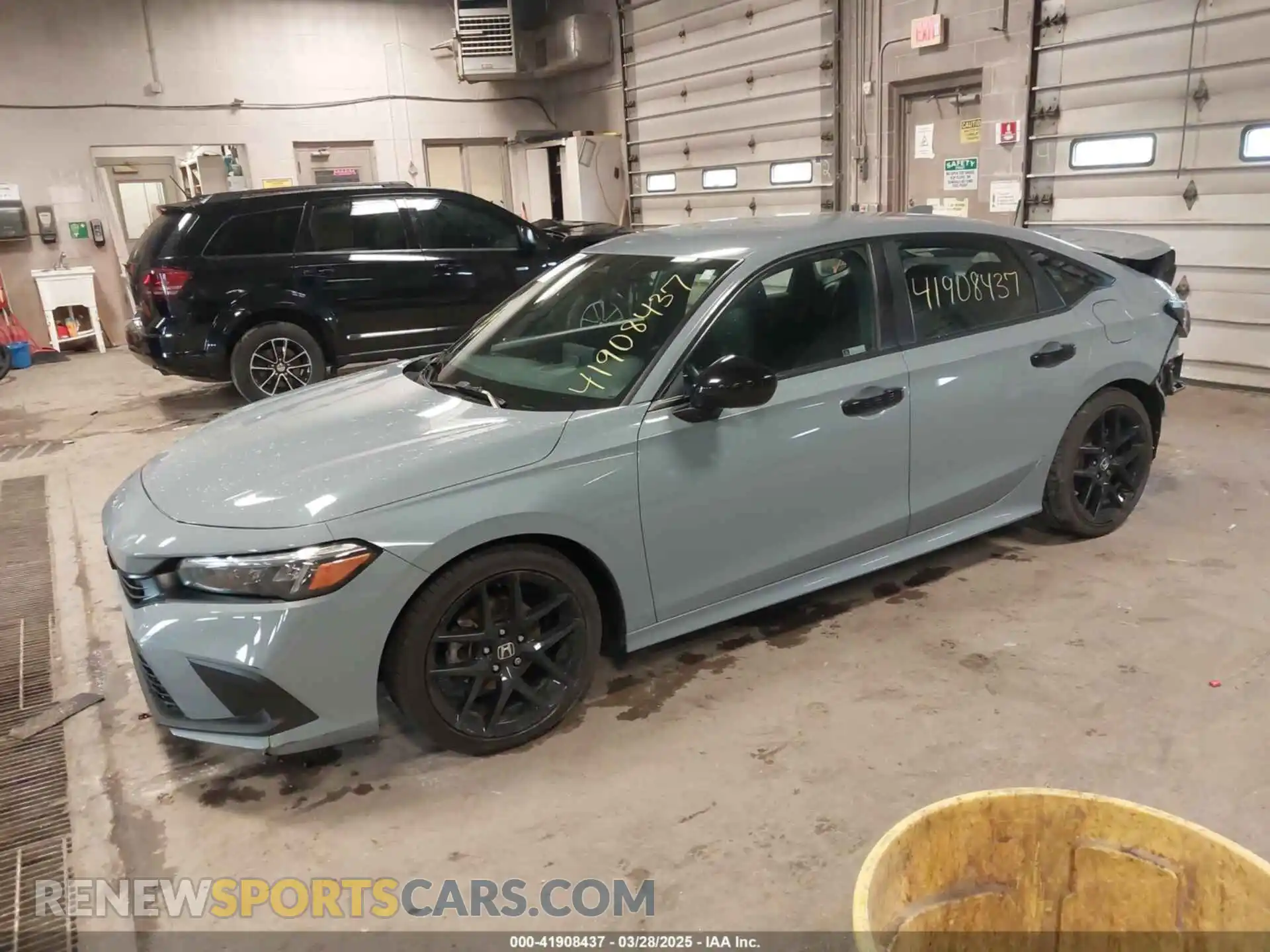 2 Photograph of a damaged car 2HGFE2F55NH606568 HONDA CIVIC 2022