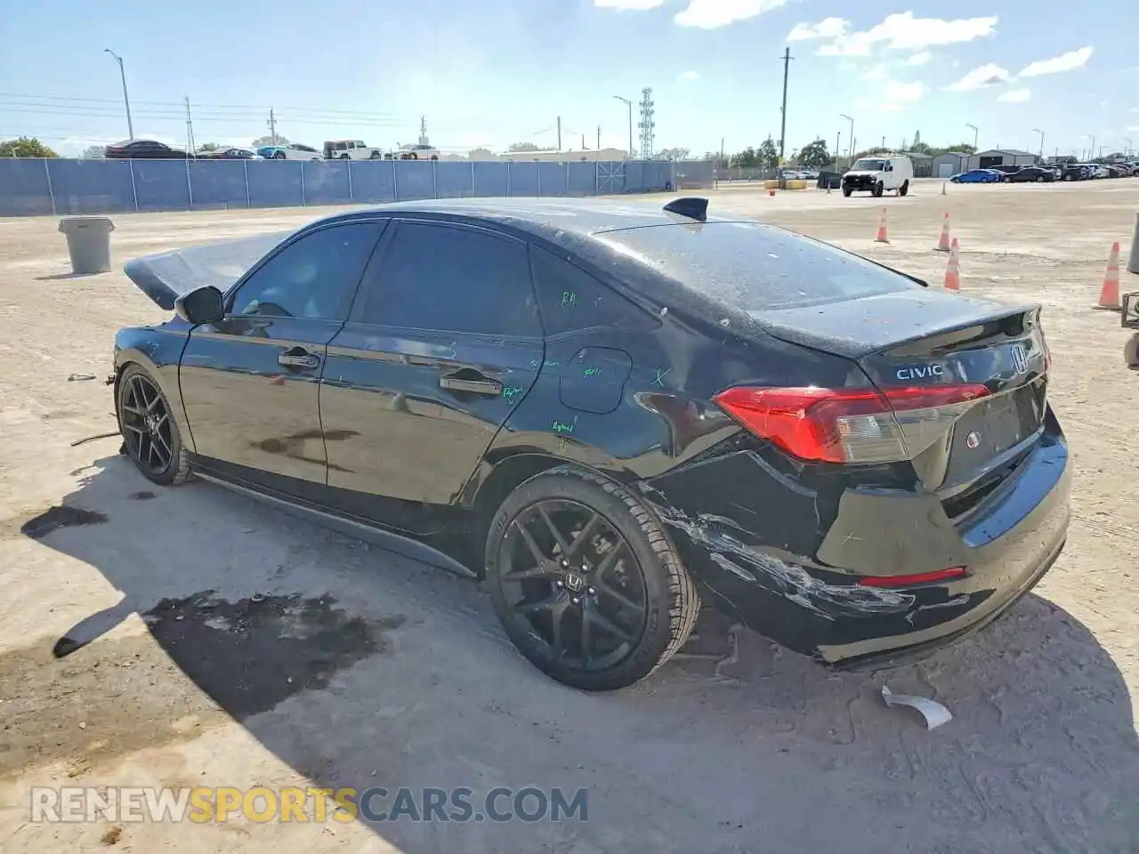 2 Фотография поврежденного автомобиля 2HGFE2F56NH560801 HONDA CIVIC 2022