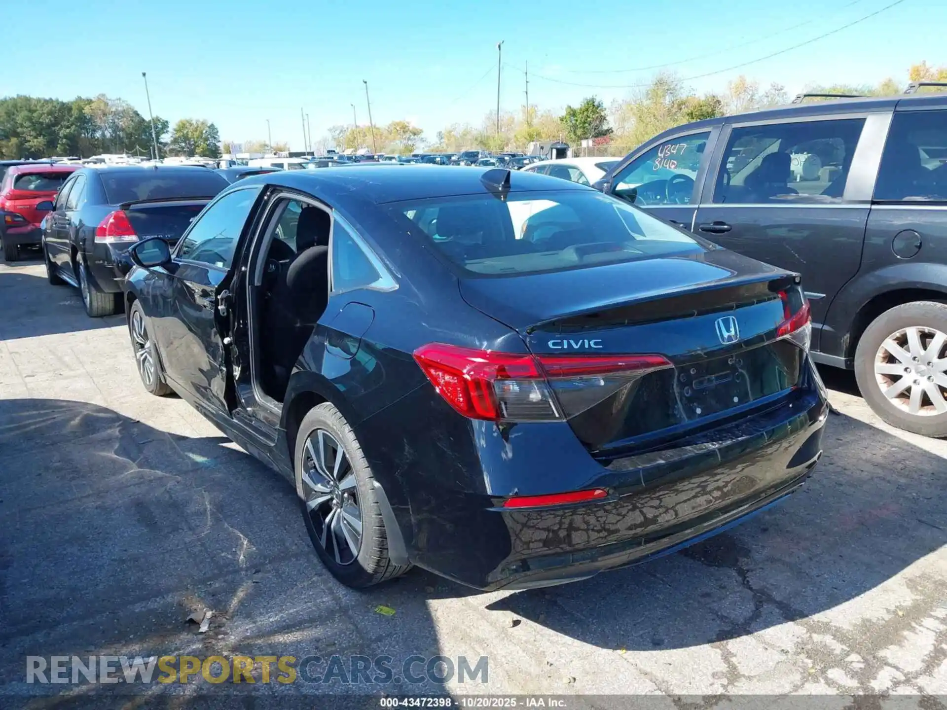 3 Photograph of a damaged car 2HGFE1F74PH314084 HONDA CIVIC 2023