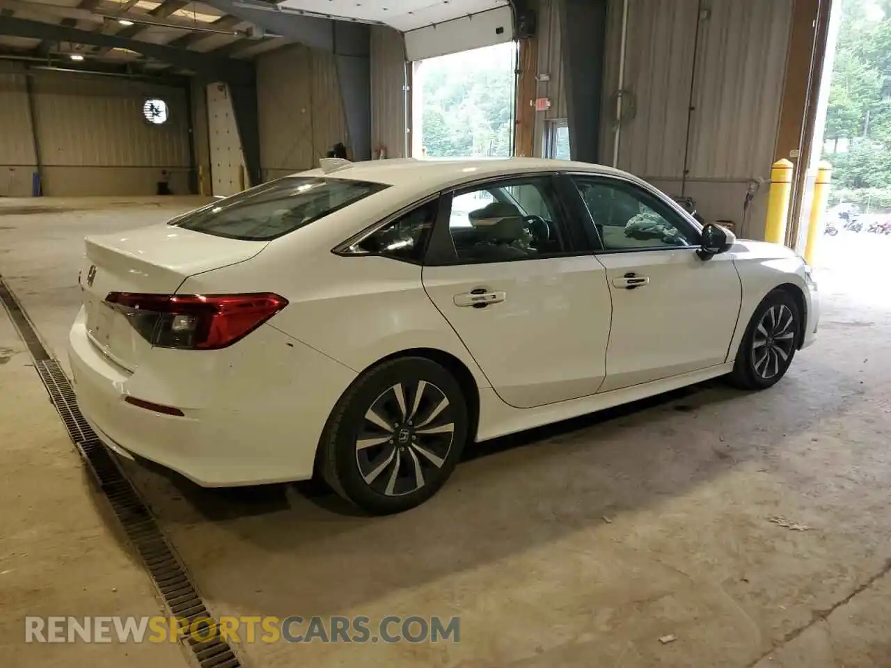 3 Photograph of a damaged car 2HGFE1F76PH320873 HONDA CIVIC 2023