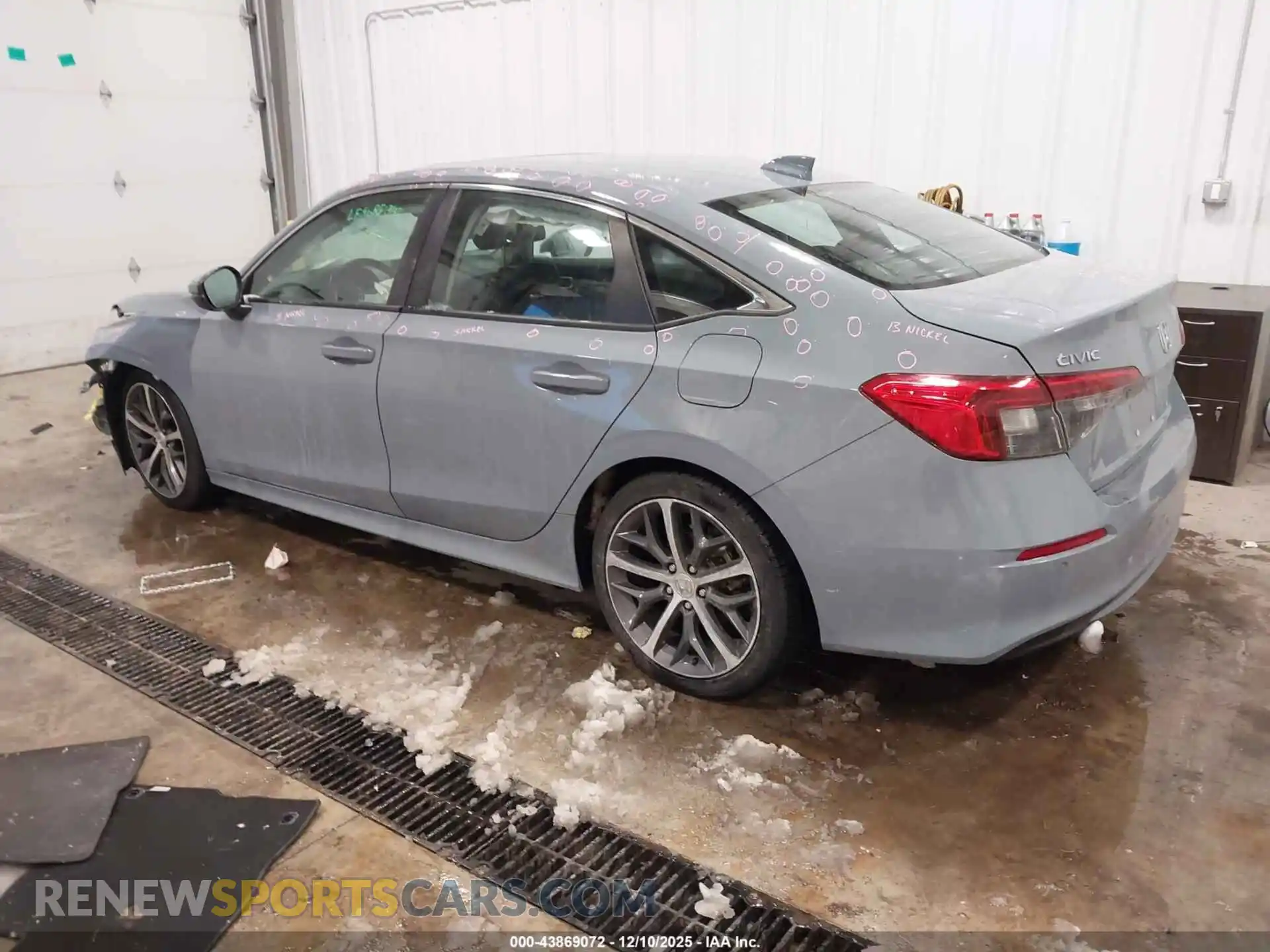 3 Photograph of a damaged car 2HGFE1F94PH318623 HONDA CIVIC 2023