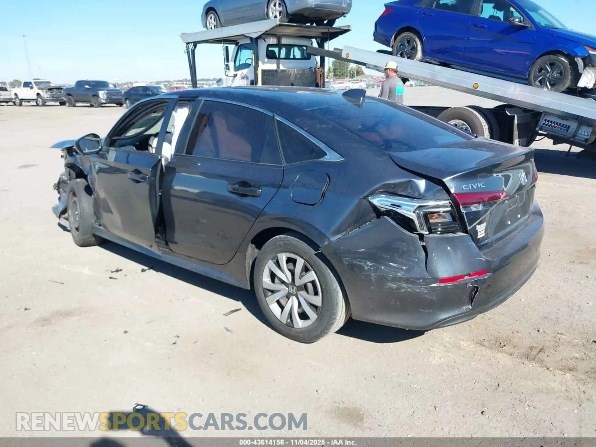 3 fotografías del automóvil dañado 2HGFE2F26PH558443 HONDA CIVIC 2023