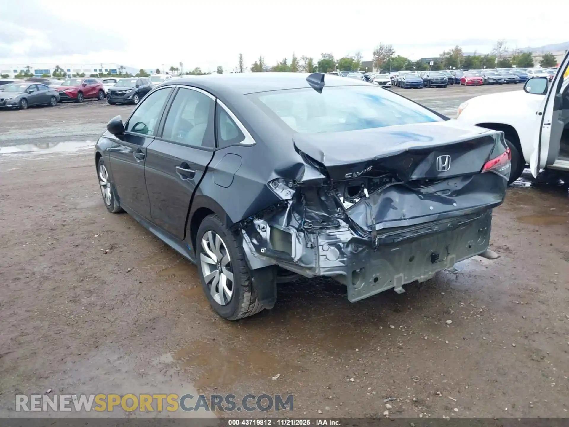 3 Photograph of a damaged car 2HGFE2F2XPH569901 HONDA CIVIC 2023