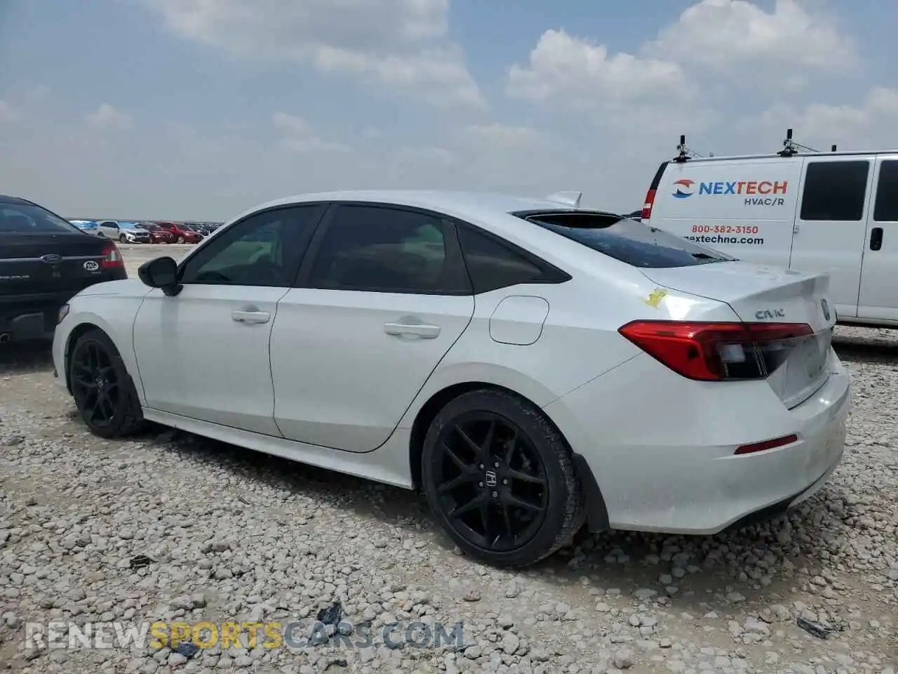 2 fotografías del automóvil dañado 2HGFE2F50PH504730 HONDA CIVIC 2023