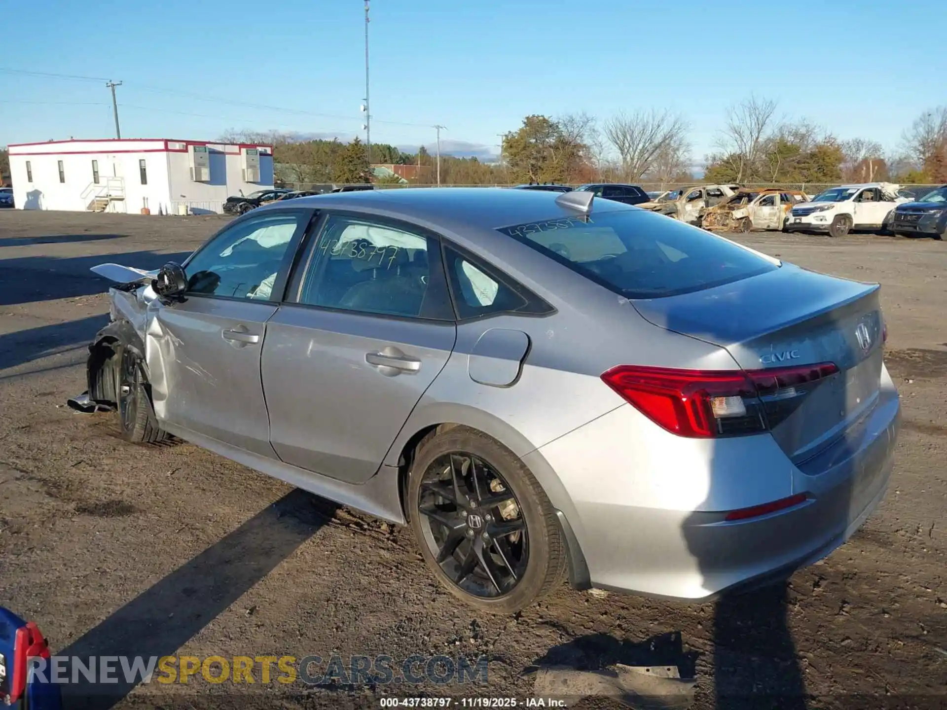 3 Photograph of a damaged car 2HGFE2F50PH533595 HONDA CIVIC 2023