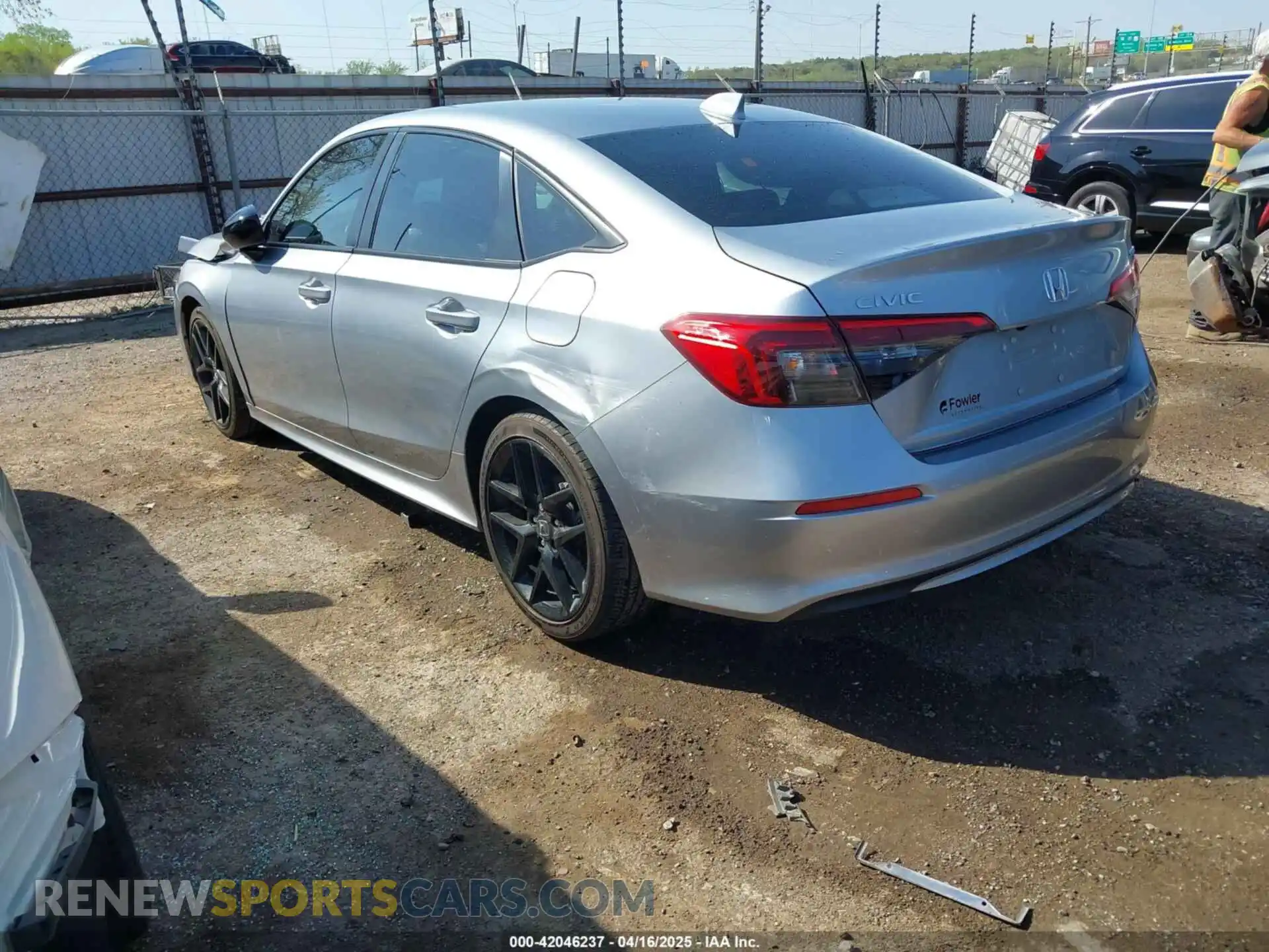 3 Photograph of a damaged car 2HGFE2F50PH541406 HONDA CIVIC 2023