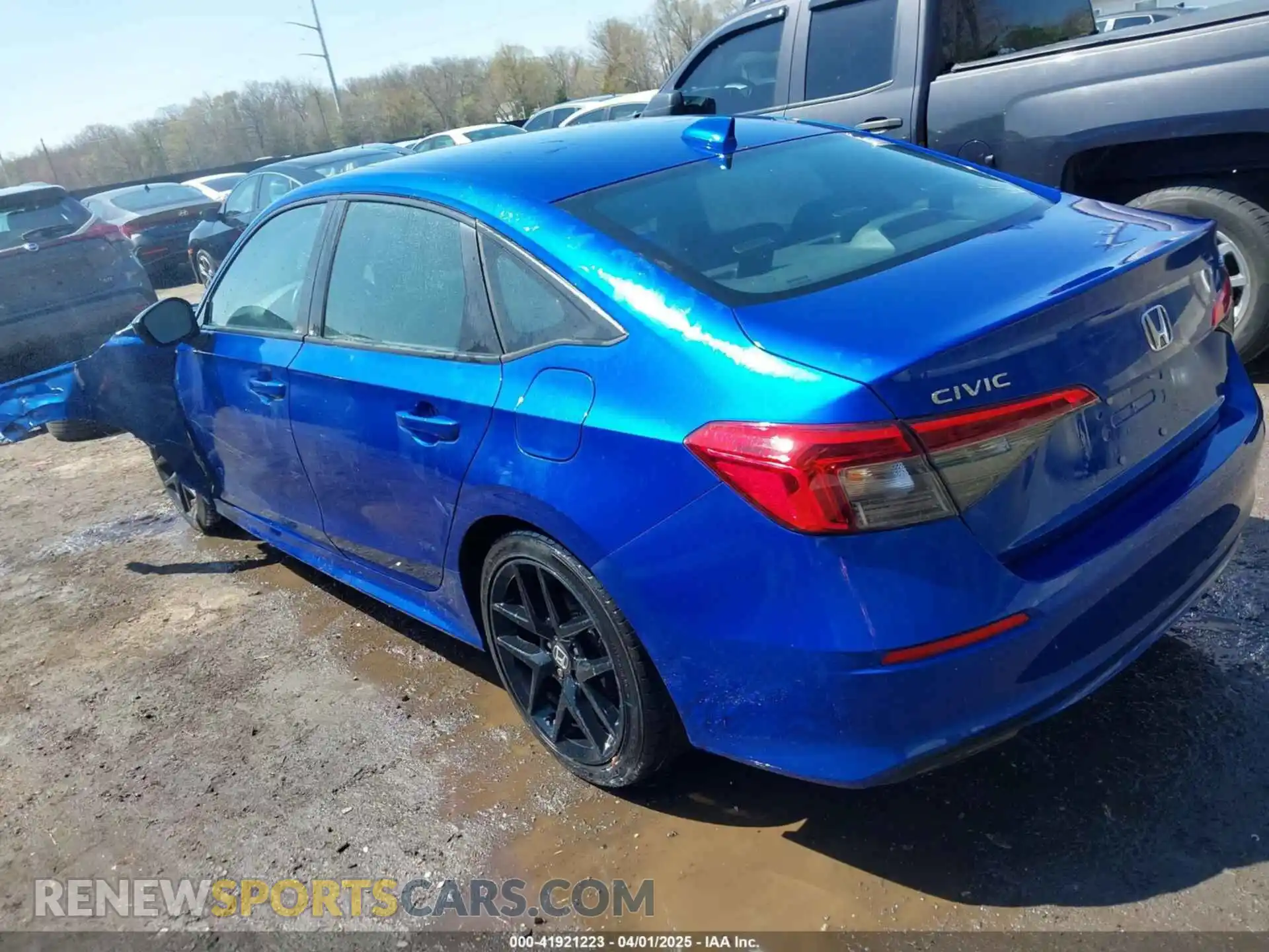 3 Фотография поврежденного автомобиля 2HGFE2F51PH520855 HONDA CIVIC 2023