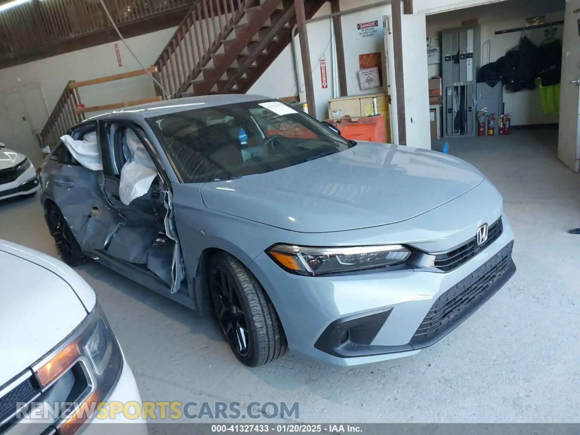 1 Photograph of a damaged car 2HGFE2F53PH549919 HONDA CIVIC 2023