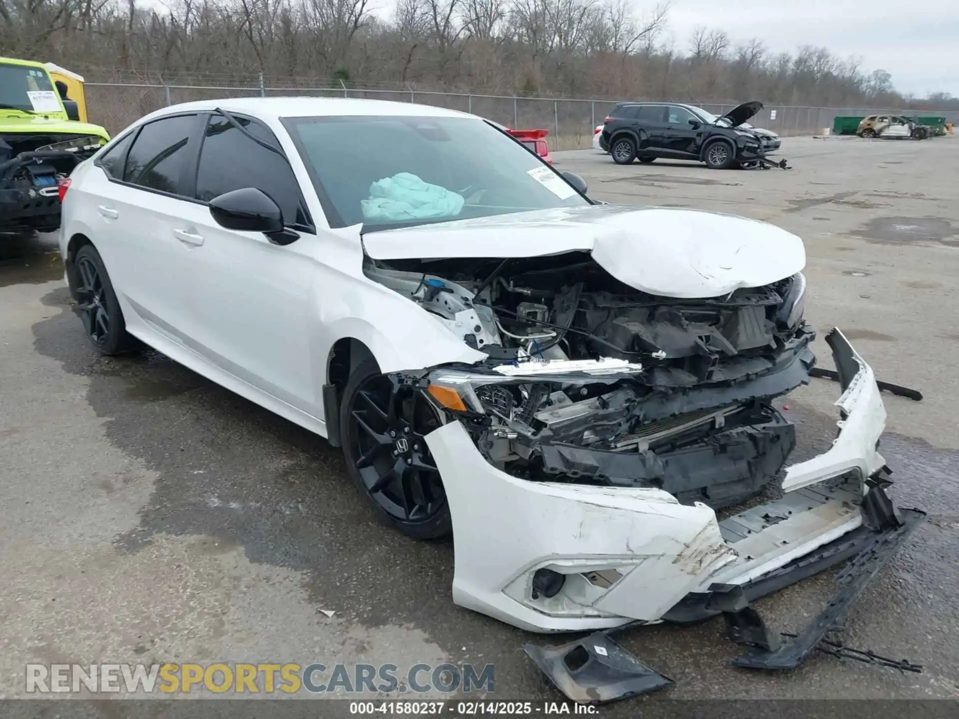 1 Photograph of a damaged car 2HGFE2F55PH553342 HONDA CIVIC 2023