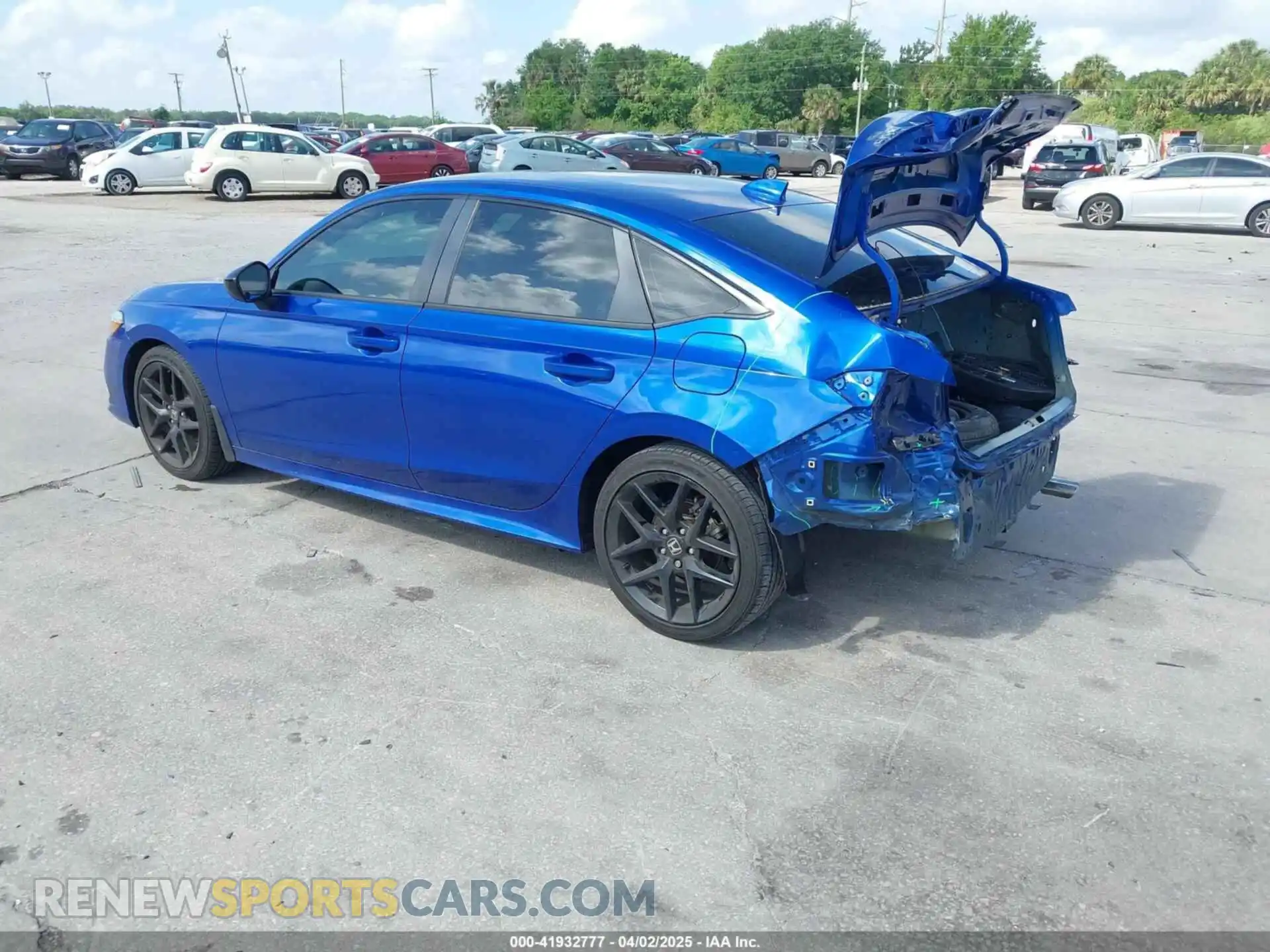 3 Photograph of a damaged car 2HGFE2F56PH502772 HONDA CIVIC 2023